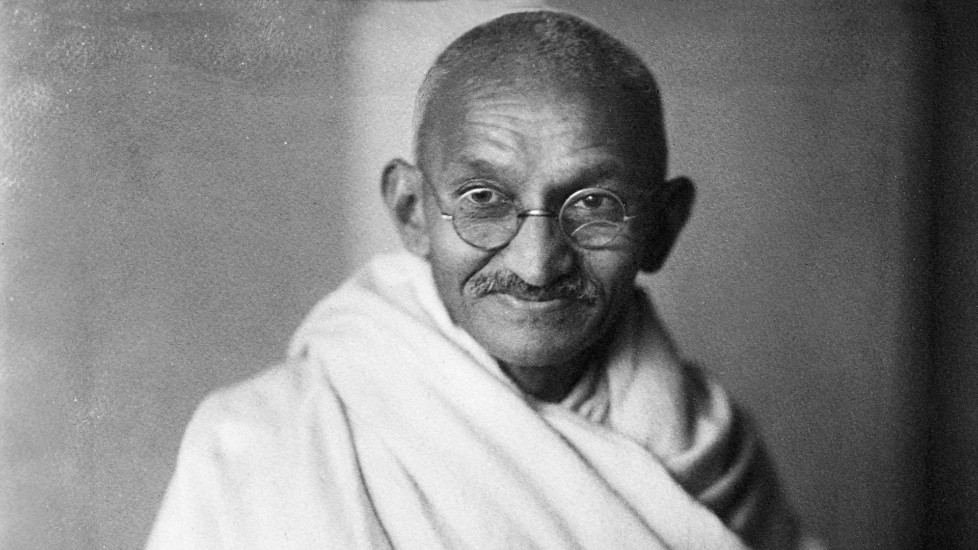 File:Mahatma-Gandhi, studio, 1931.jpg