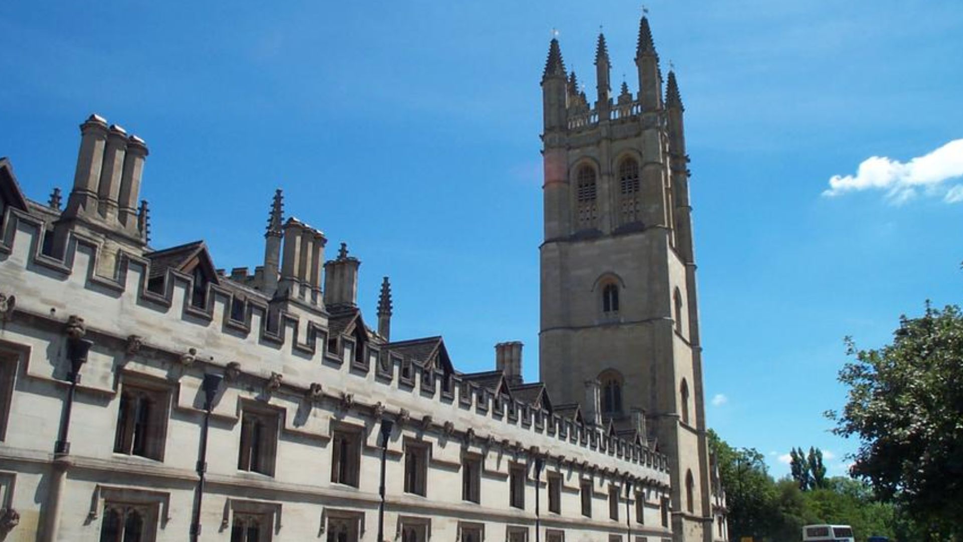 File:Magdalen College Oxford 20040613.jpg