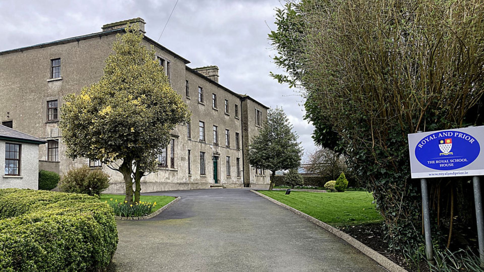File:Portora Royal School - geograph.org.uk - 7446488.jpg