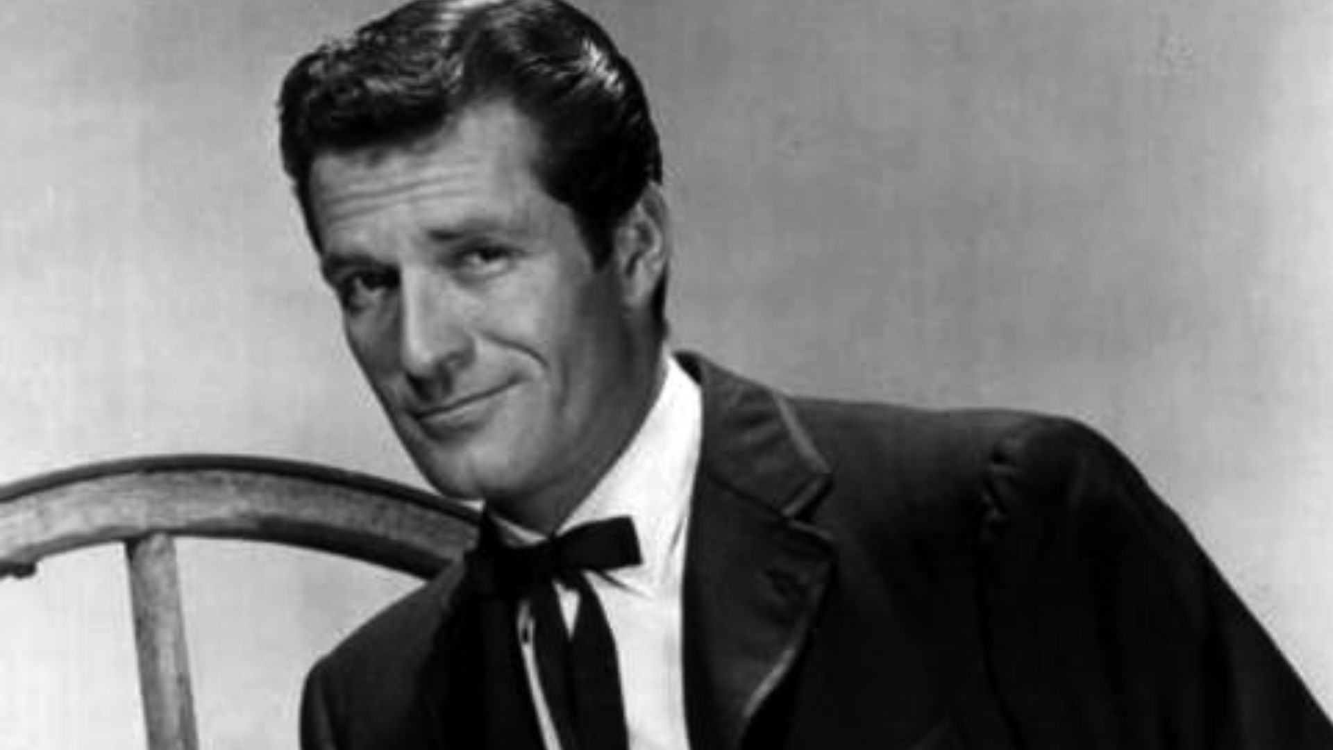 File:Hugh O'Brian Wyatt Earp 1959.JPG