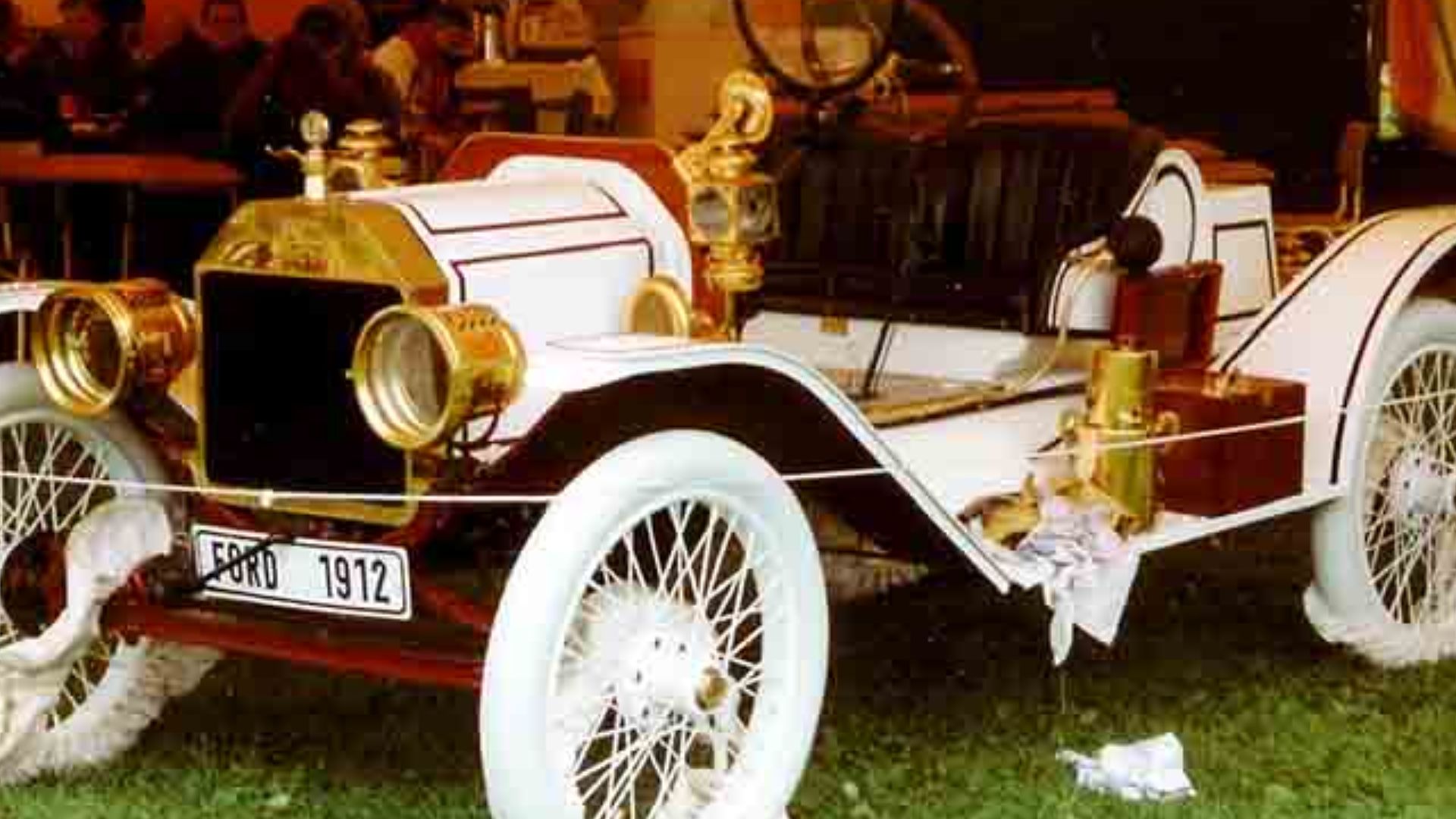 File:1912 Ford Model T Speedster.jpg