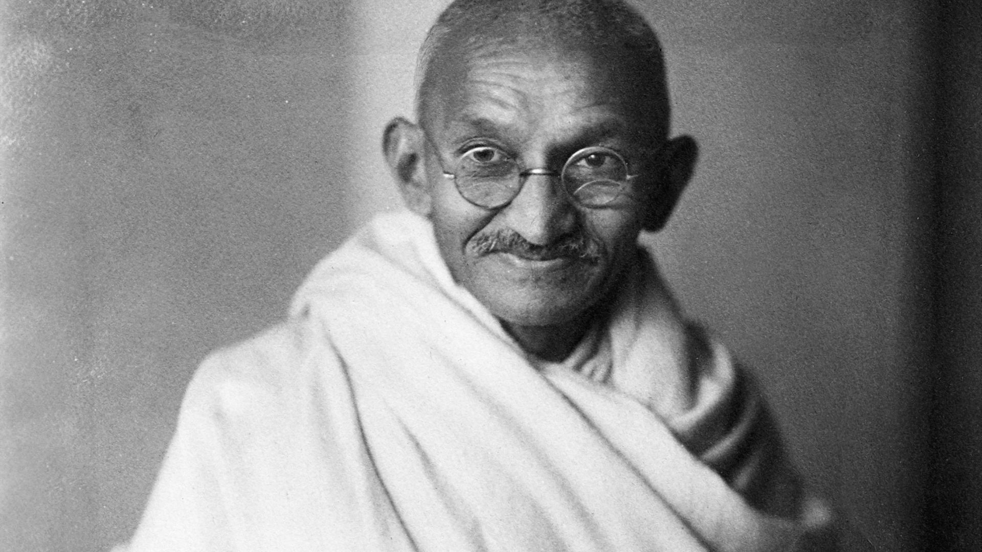 File:Mahatma-Gandhi, studio, 1931.jpg