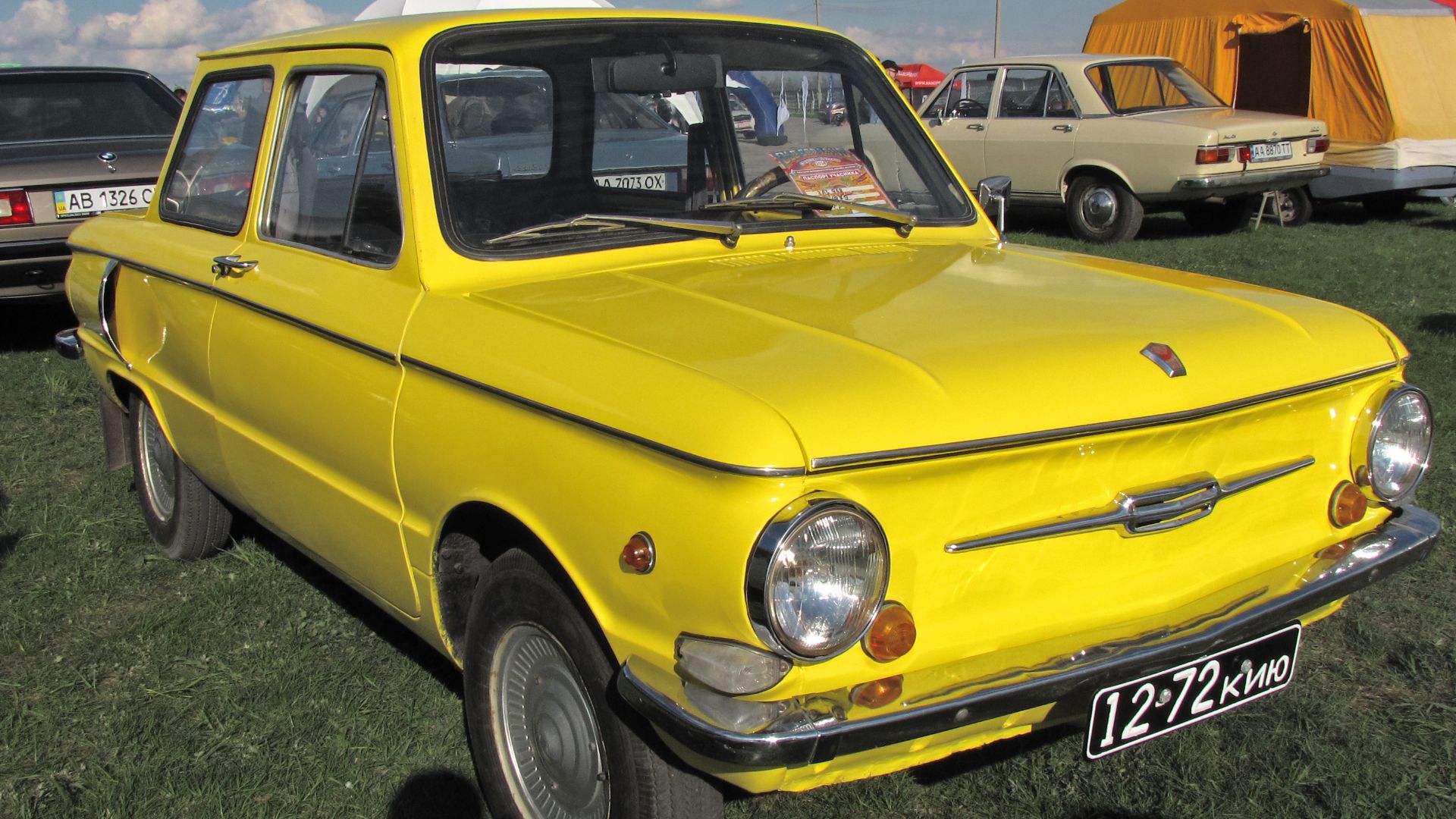 File:ZAZ-968, Old Car Land 2018.jpg