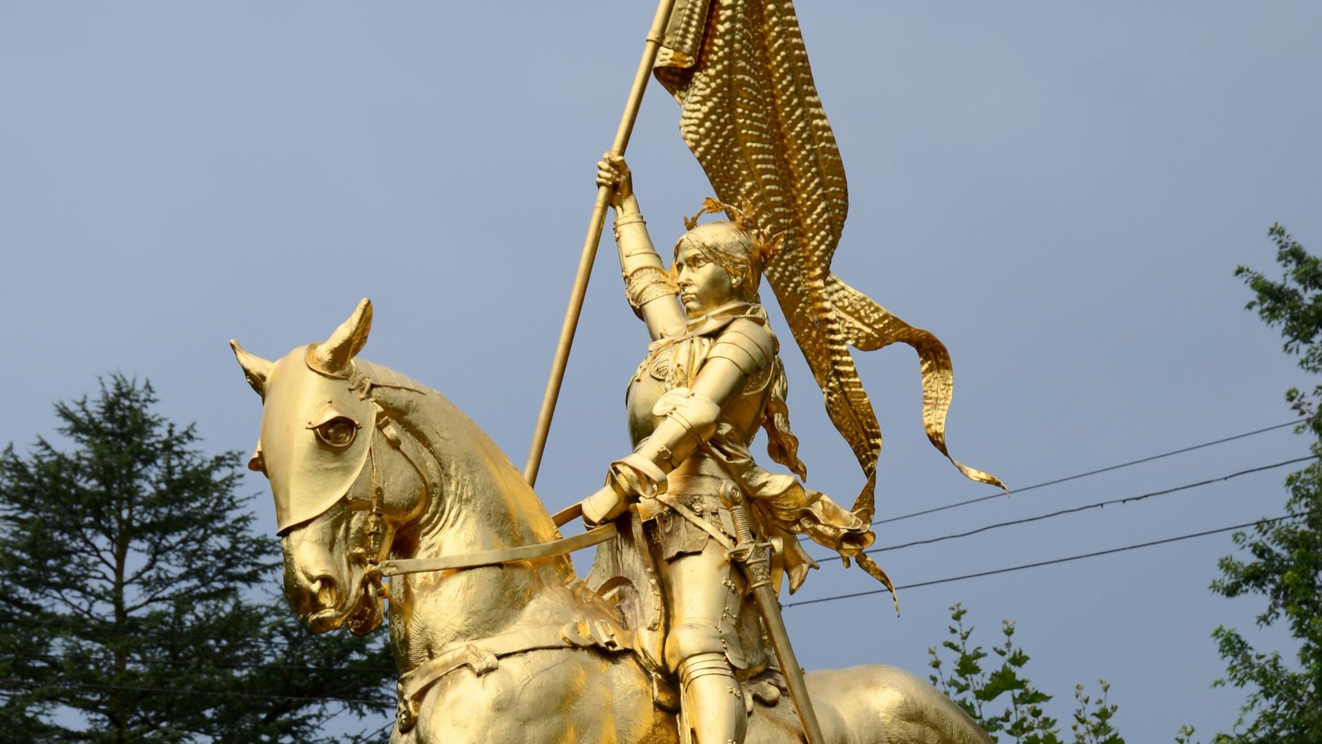 File:Joan of Arc statue in Portland, Oregon, 2015.jpg