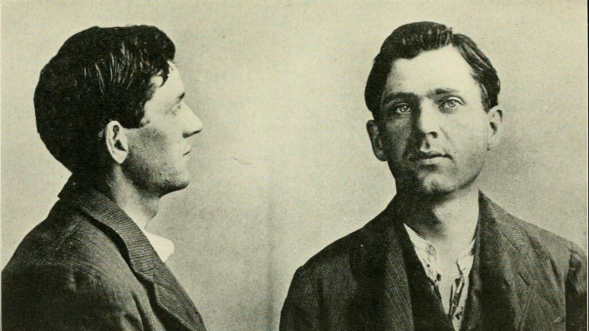 File:Leon Czolgosz (mug shot).jpg