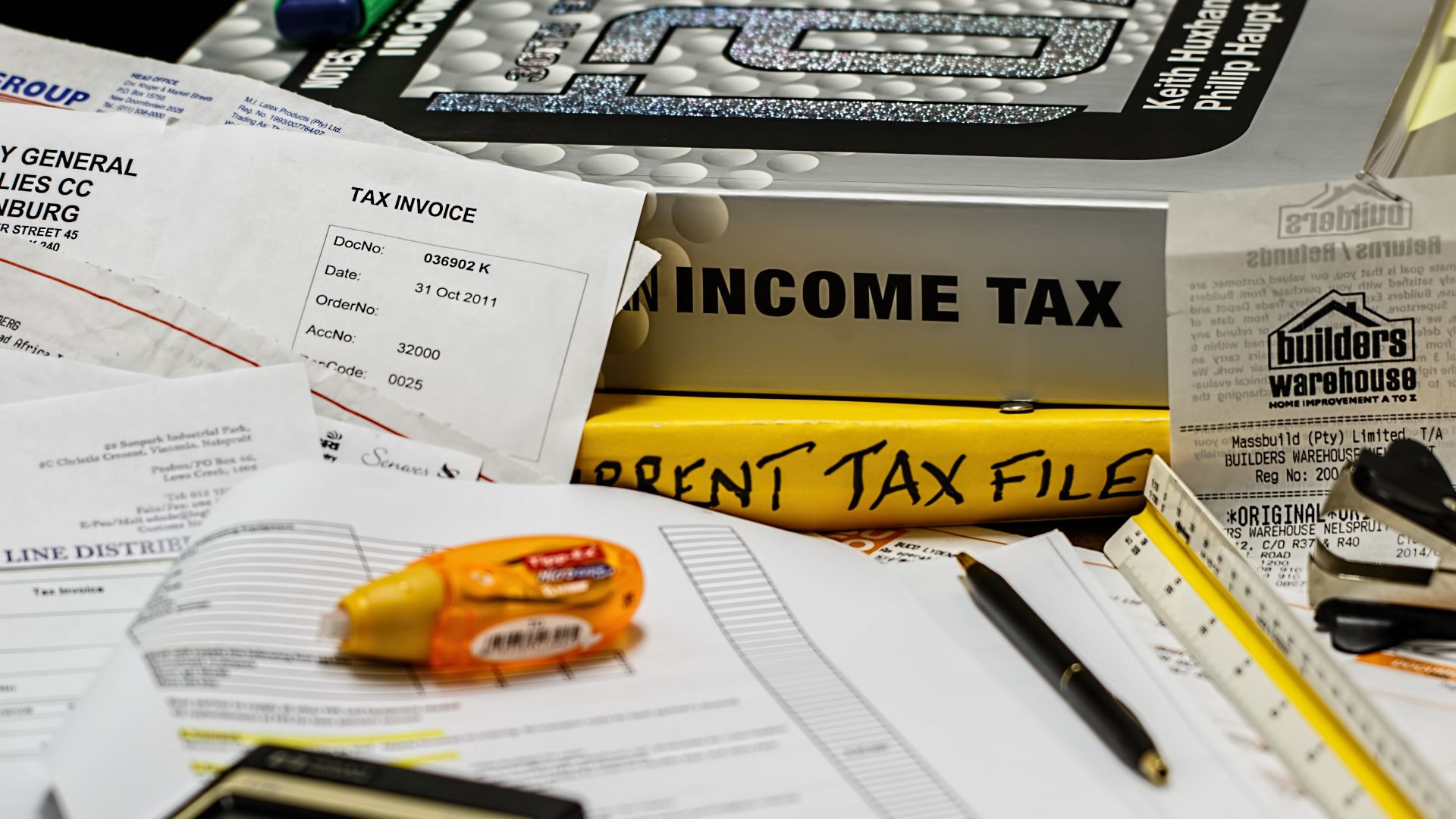 File:Income-tax-491626 1920 (1).jpg