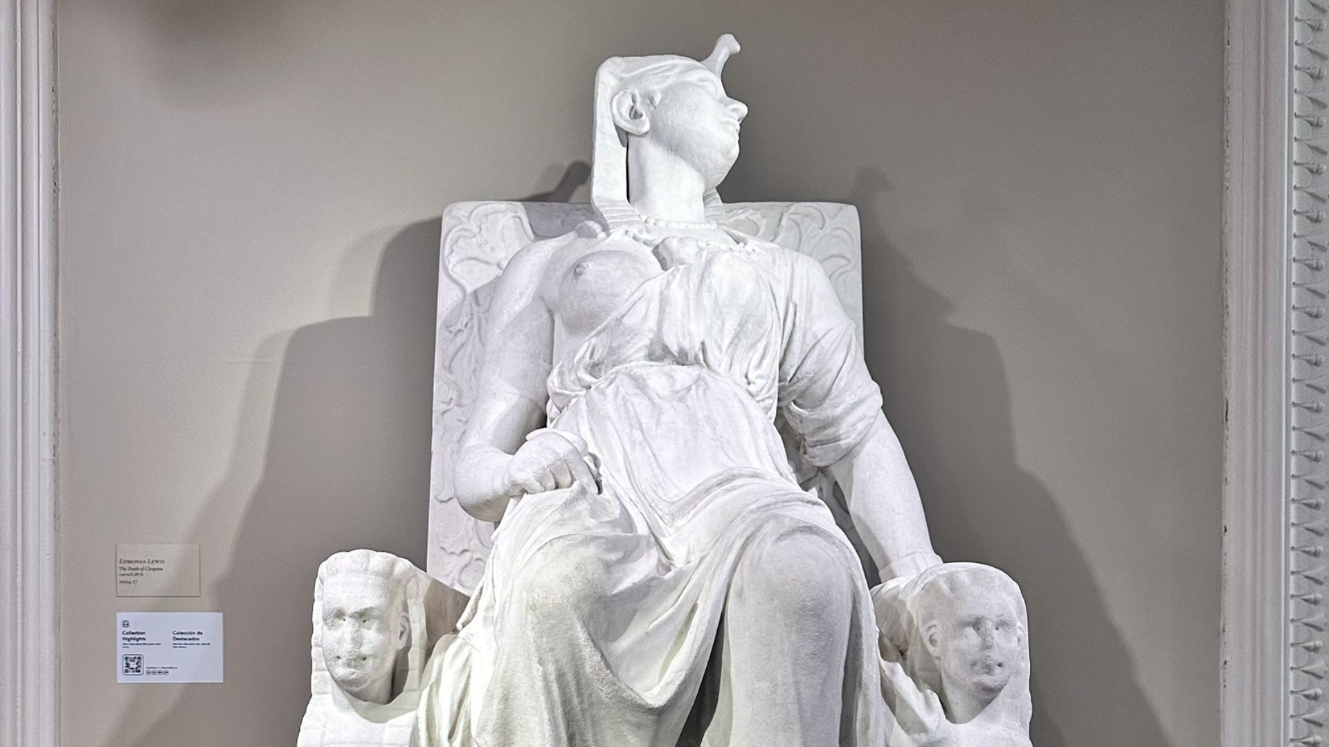File:The Death of Cleopatra by Edmonia Lewis - 1.jpg