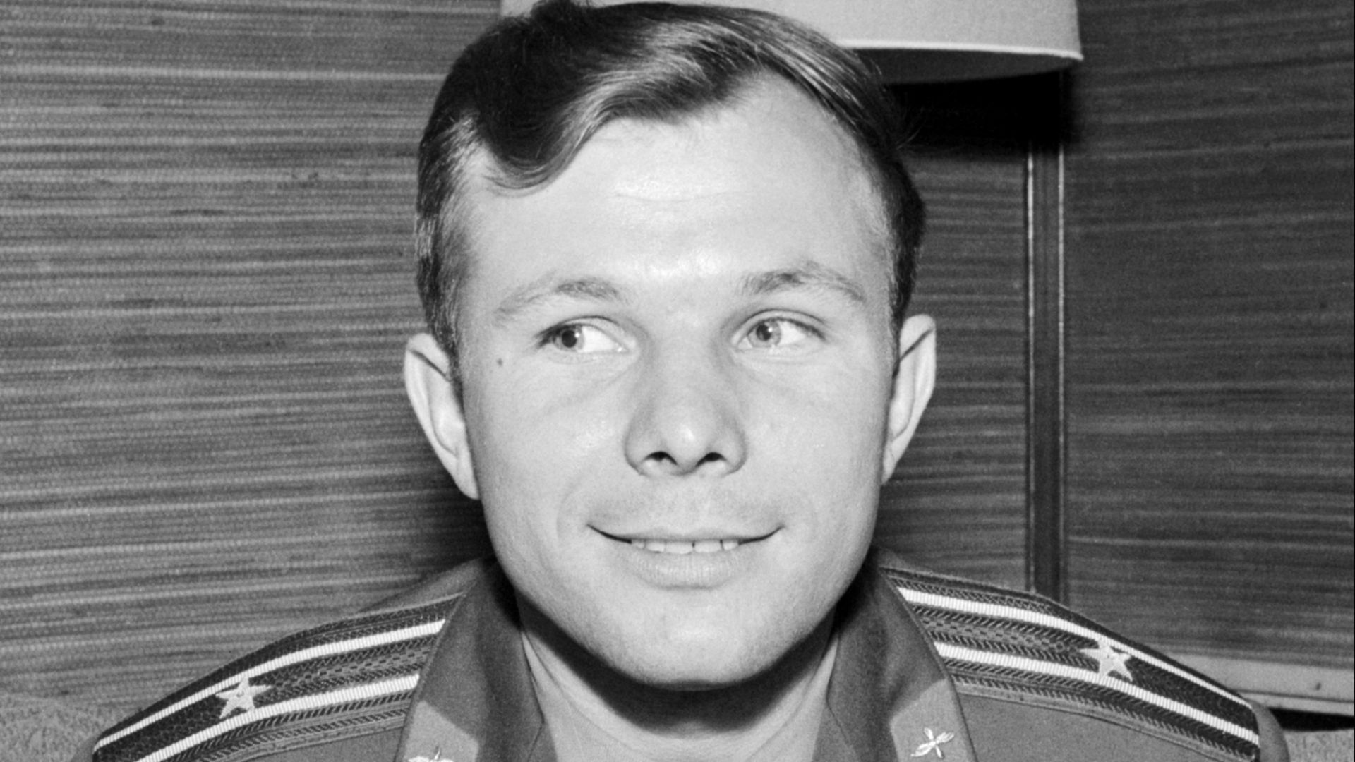 File:Yuri Gagarin (1961) - Restoration.jpg