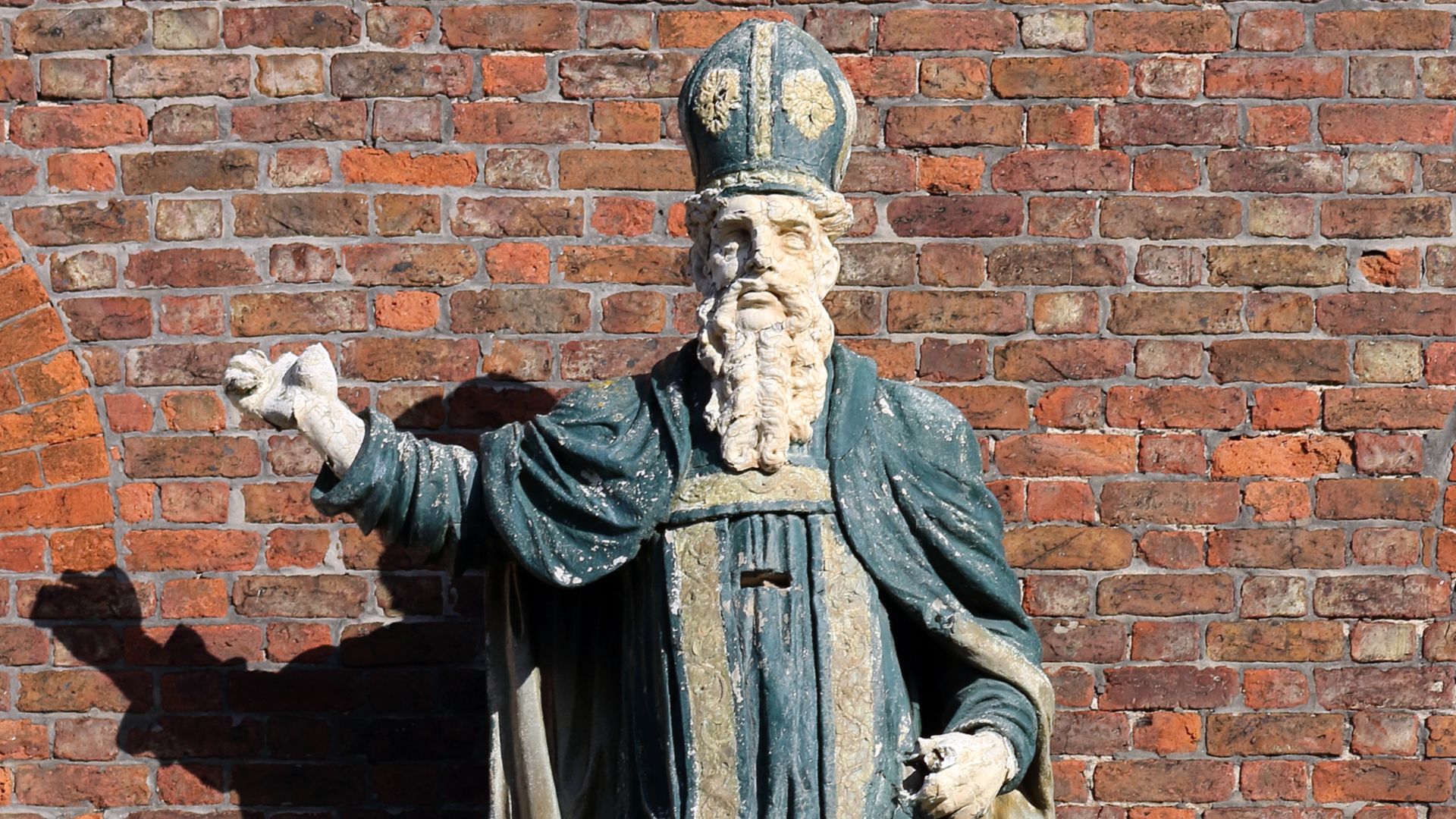 File:Statue of St Patrick at St Patrick's, Toxteth.jpg