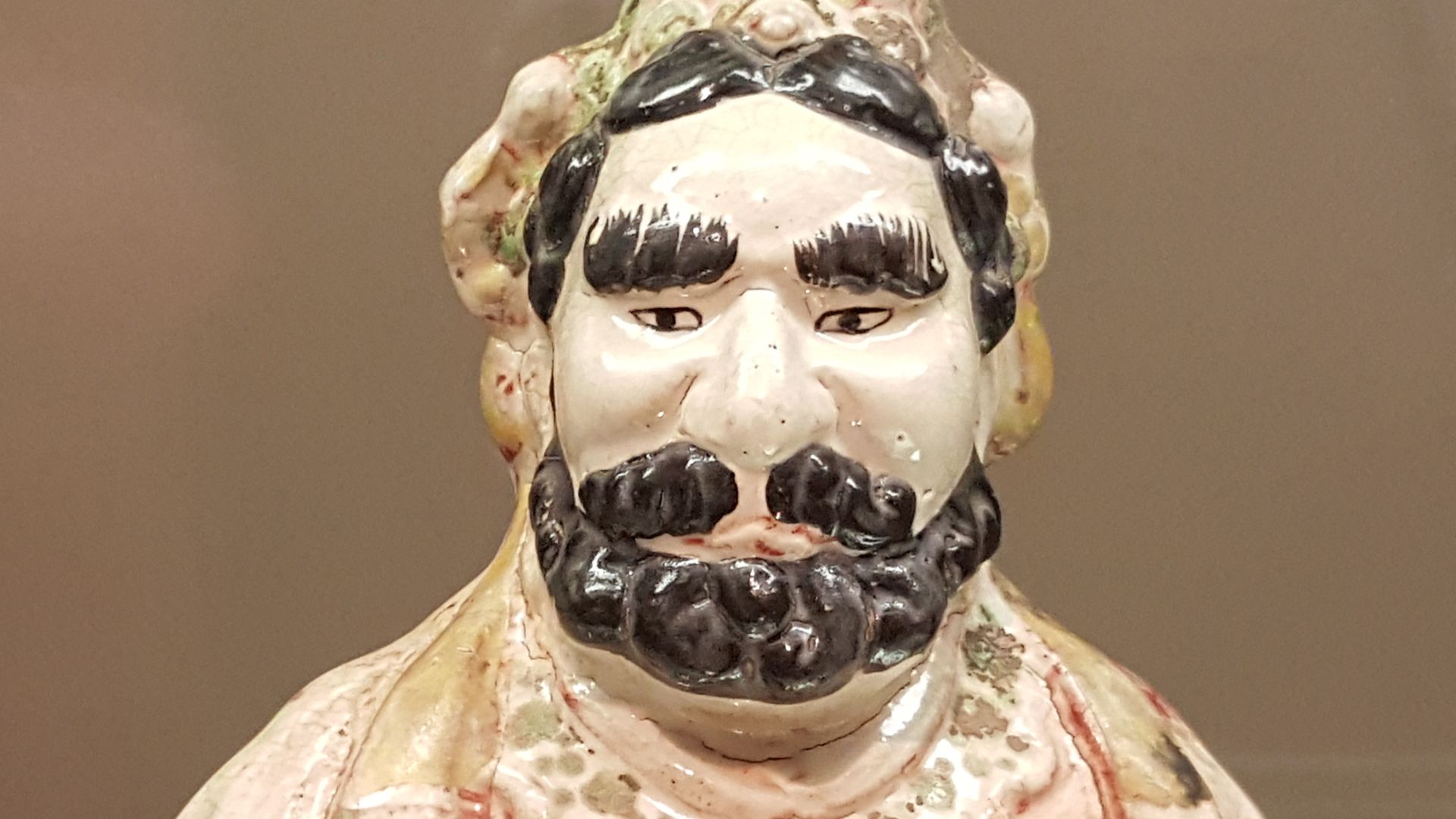 File:Silk road figure head probably Sogdian.jpg