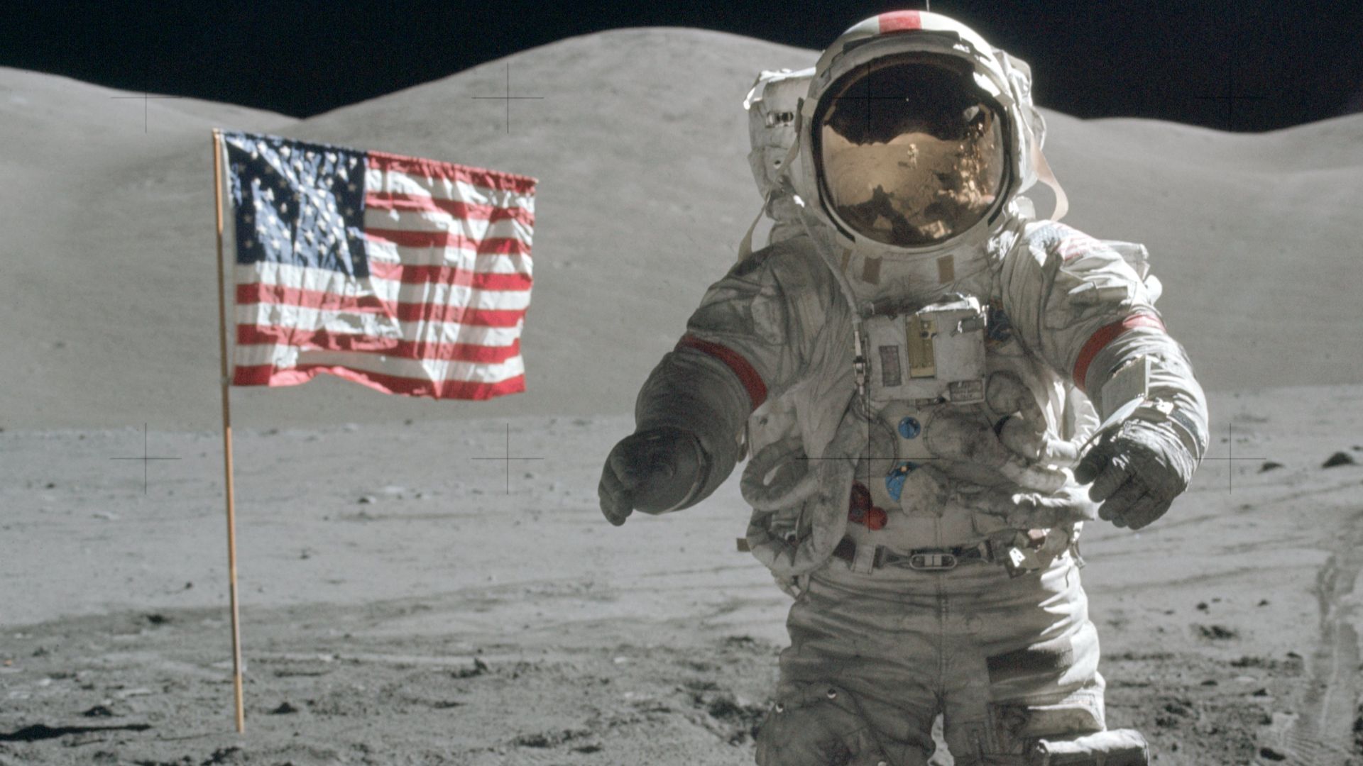 File:Apollo 17 Cernan on moon.jpg