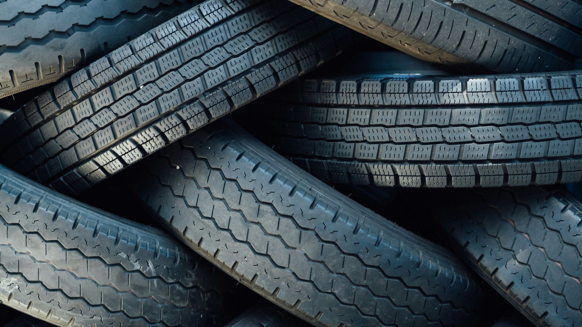 assorted verhicle tire lot