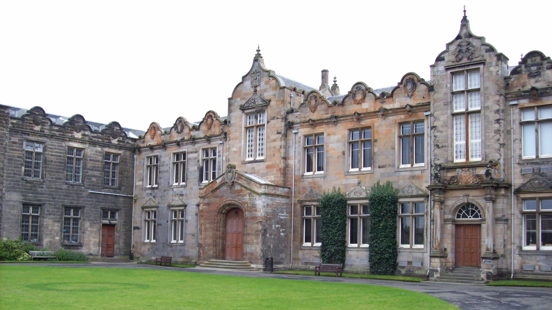 File:United College University of St Andrews.jpg