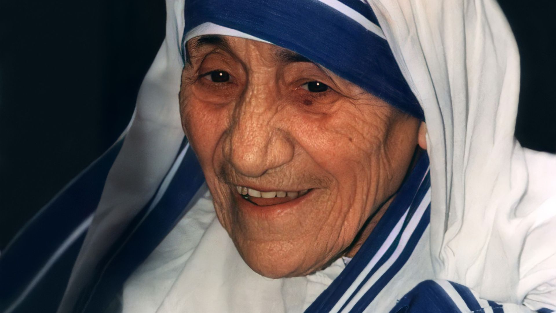 File:Mother Teresa 1.jpg