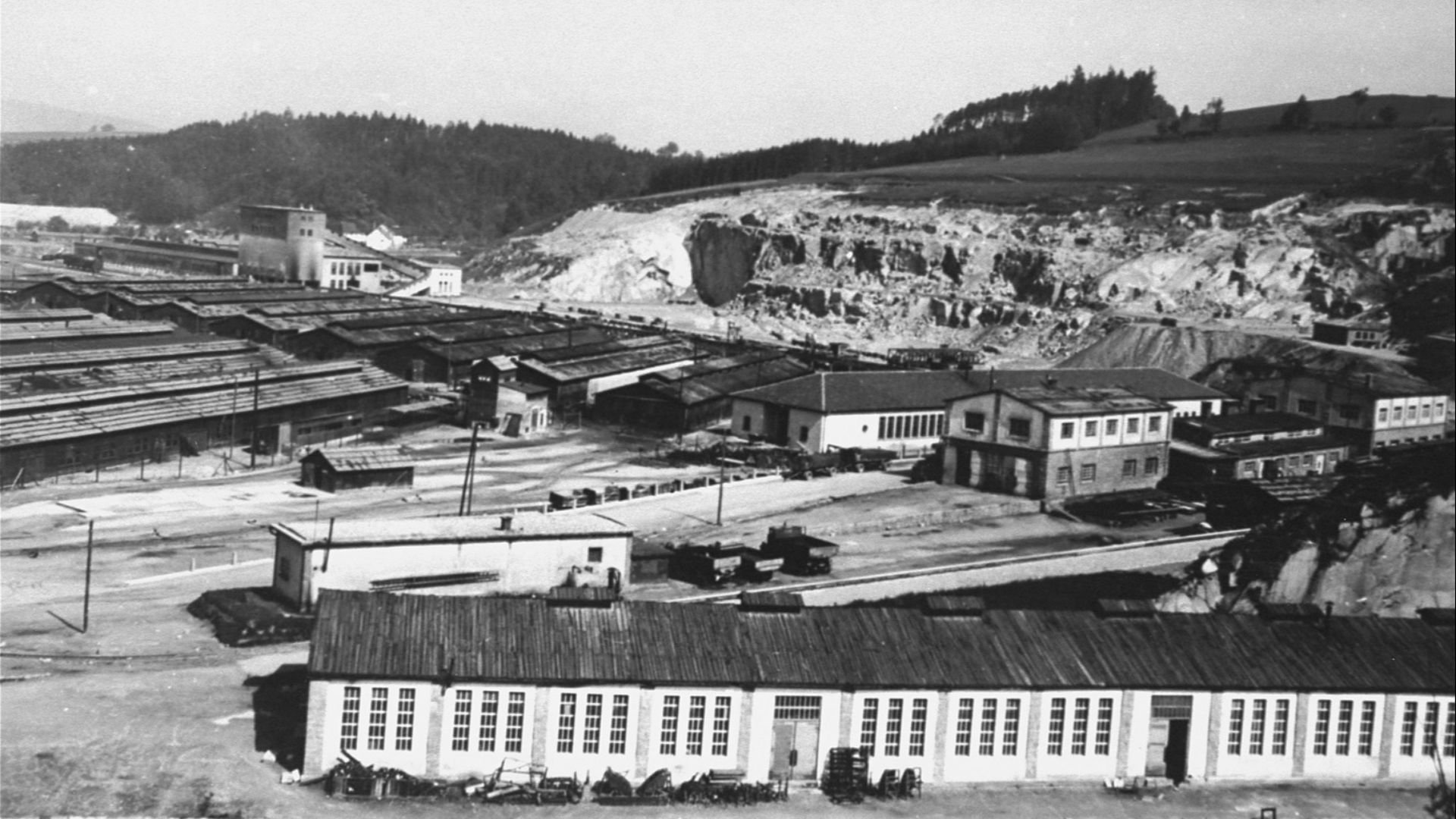 File:View of Gusen concentration camp after liberation.jpg