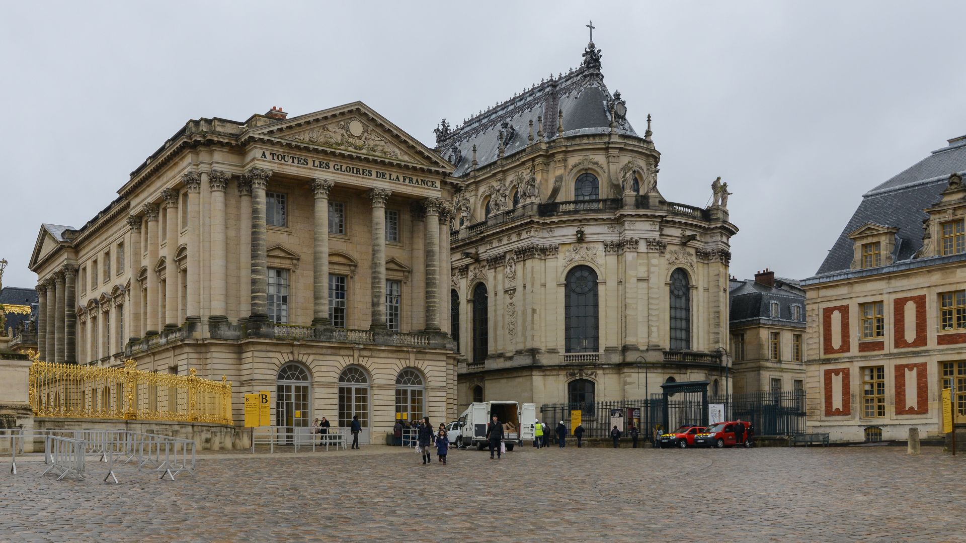 File:The Palace of Versailles (24302589765).jpg