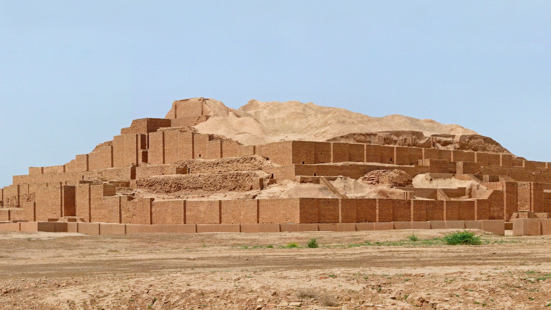 File:Tchogha Zanbil cropped.jpg