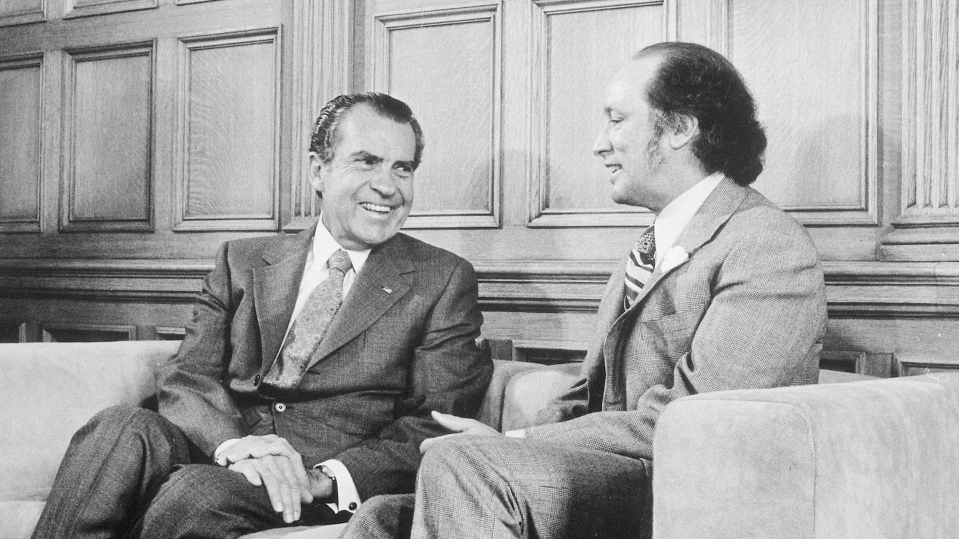 File:President Nixon with Prime Minister Trudeau of Canada - NARA - 194762.jpg