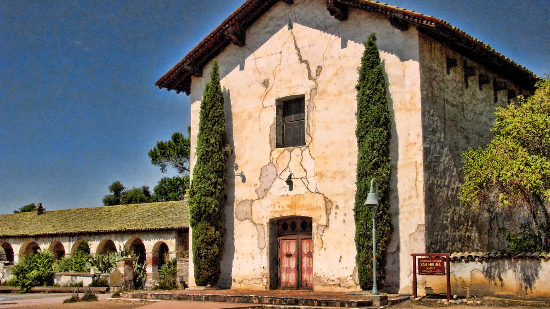 File:San Miguel Mission.jpg