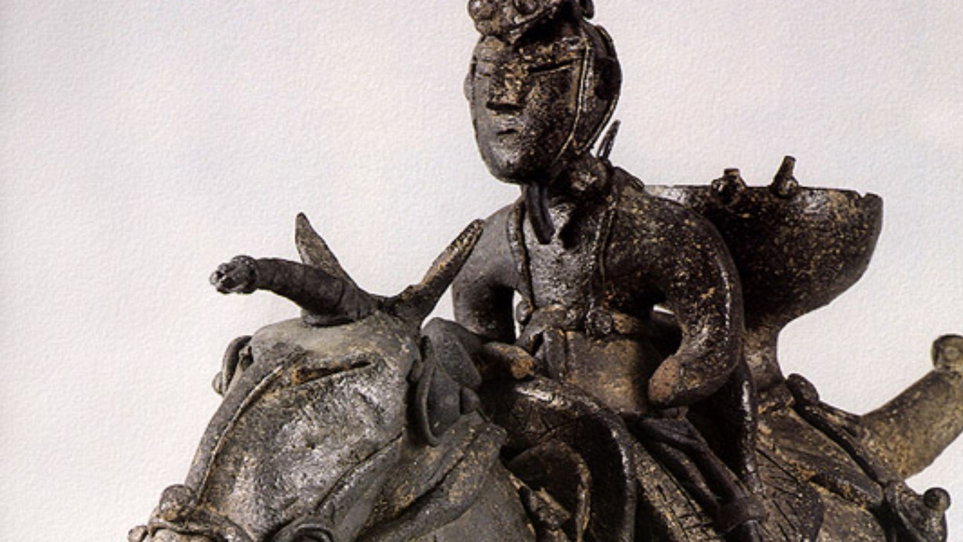 File:Earthenware Funerary Objects in the Shape of a Warrior on Horseback 도기 기마인물형 명기 03.jpg