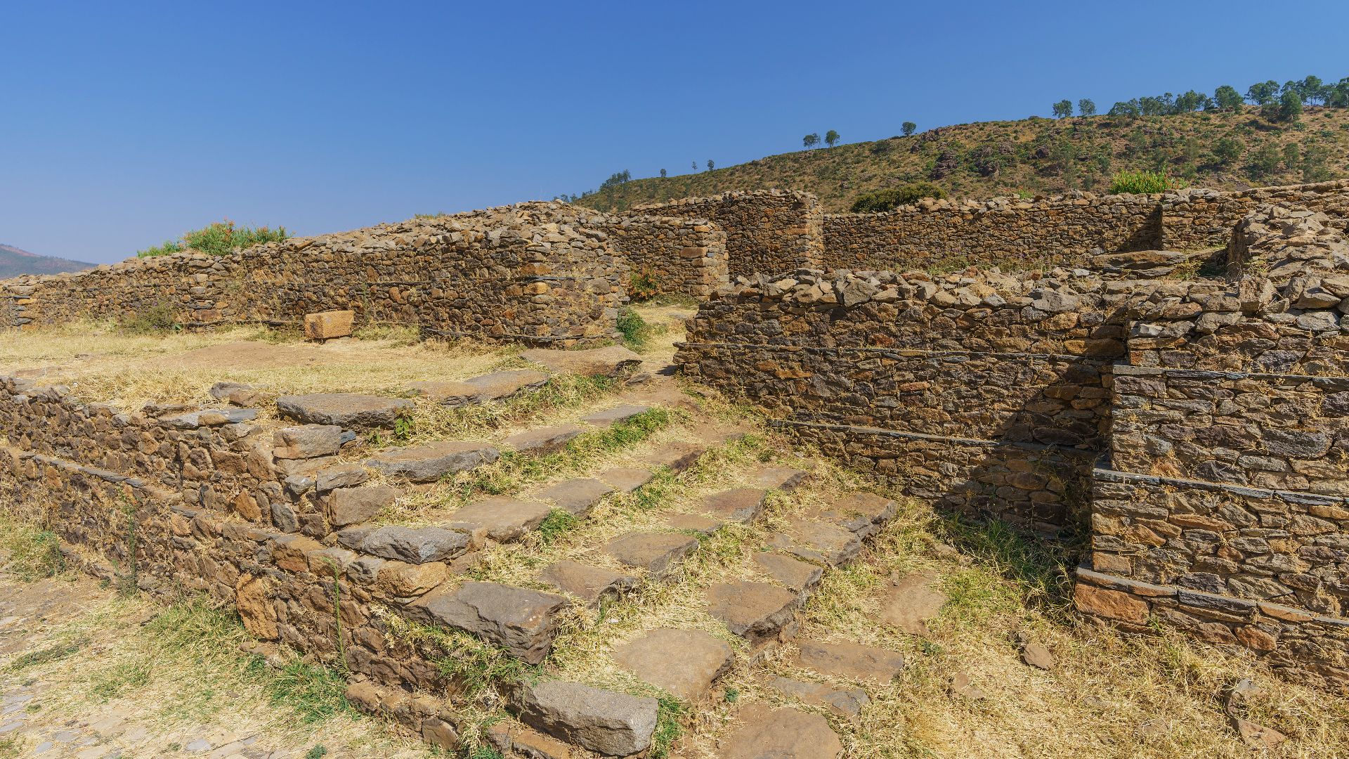 File:ET Axum asv2018-01 img48 Dungur.jpg