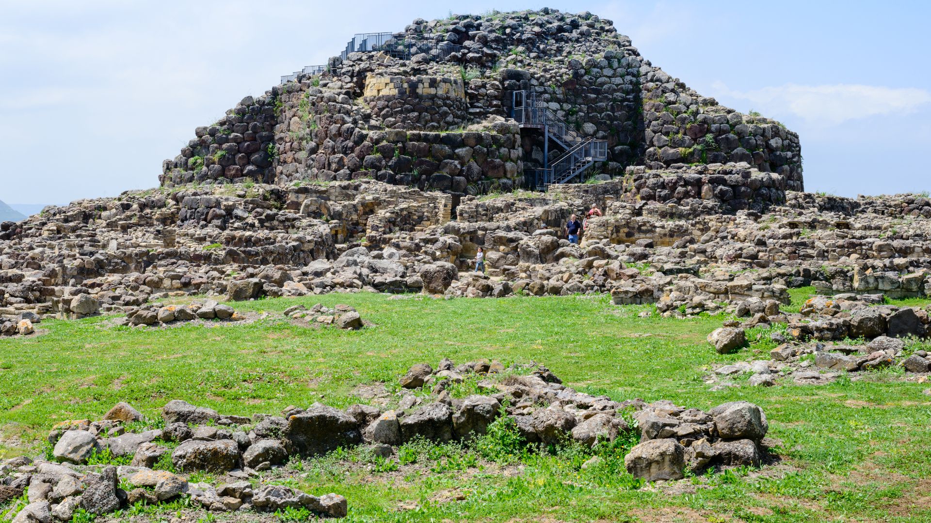 File:Nuraghe Su Nuraxi - Barumini - Sardinia - Italy - 27.jpg