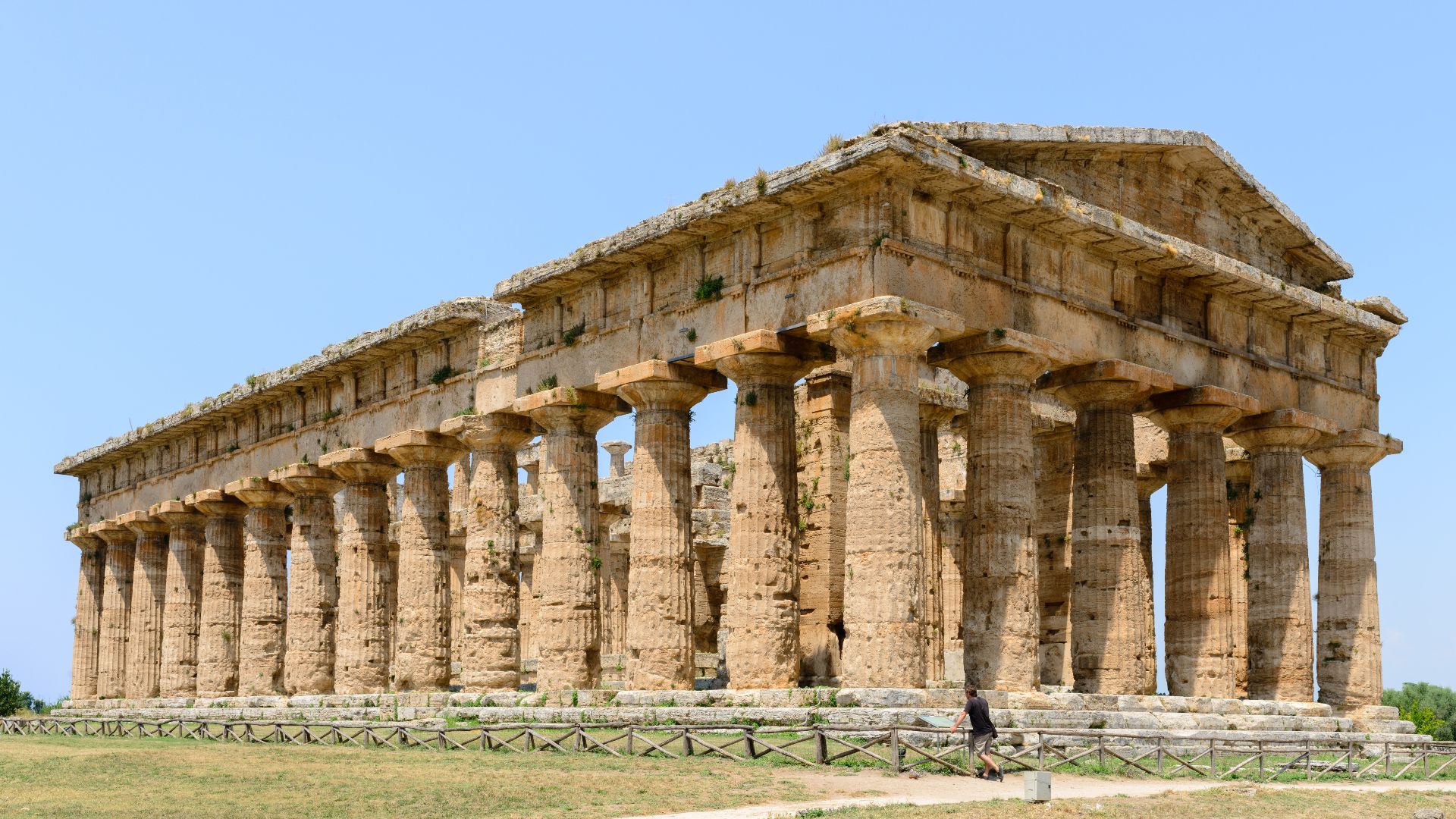 File:Hera temple II - Paestum - Poseidonia - July 13th 2013 - 04.jpg