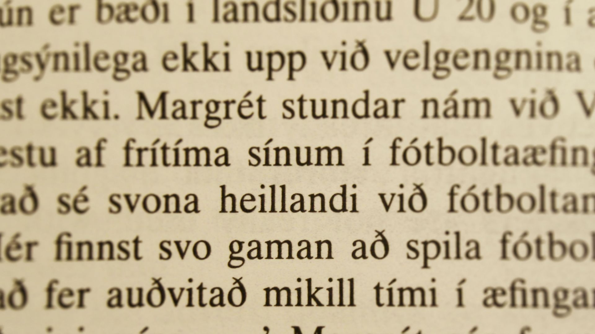File:Icelandic Text Extract.jpg