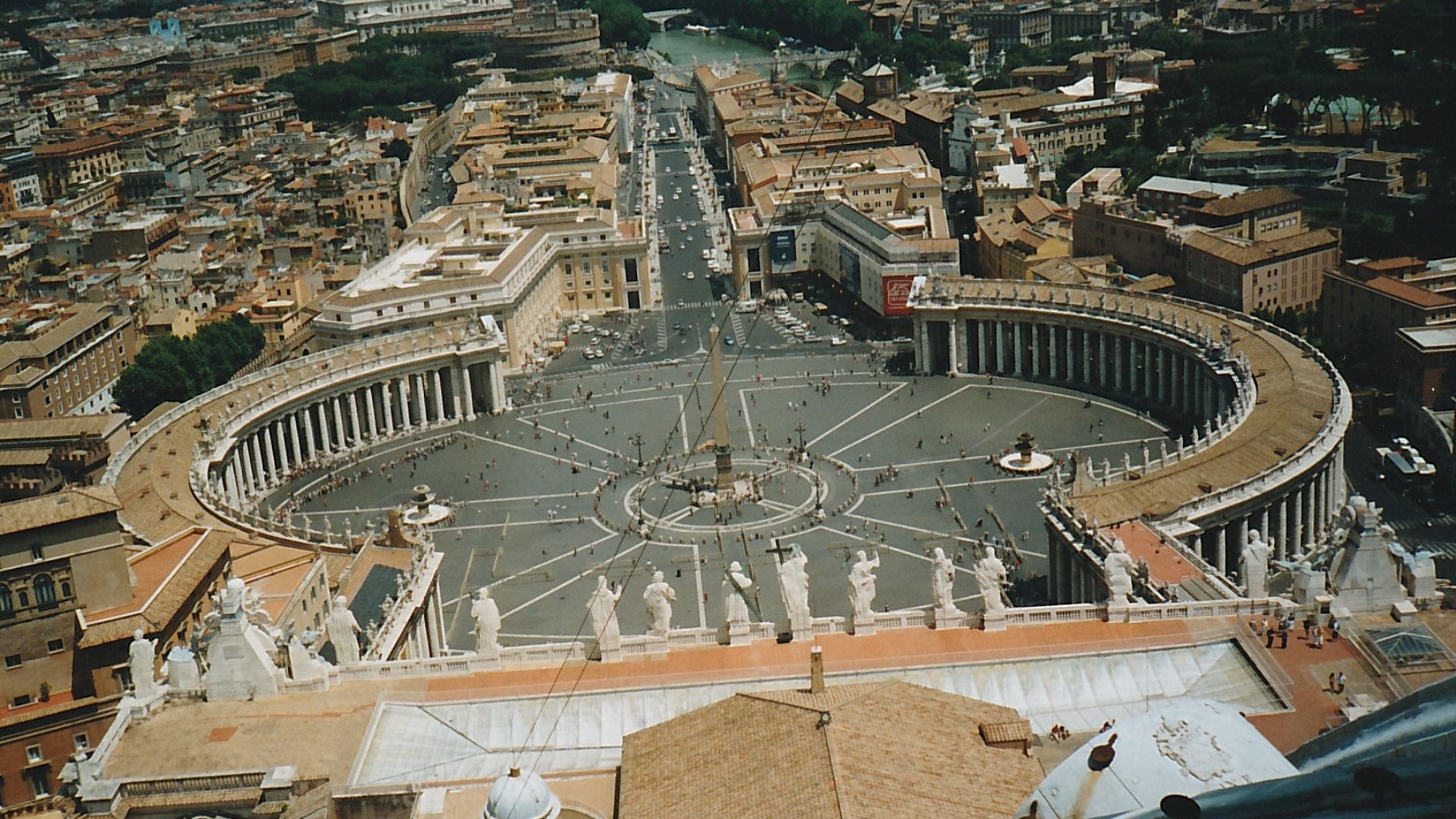 File:Aus luftiger Höhe.jpg