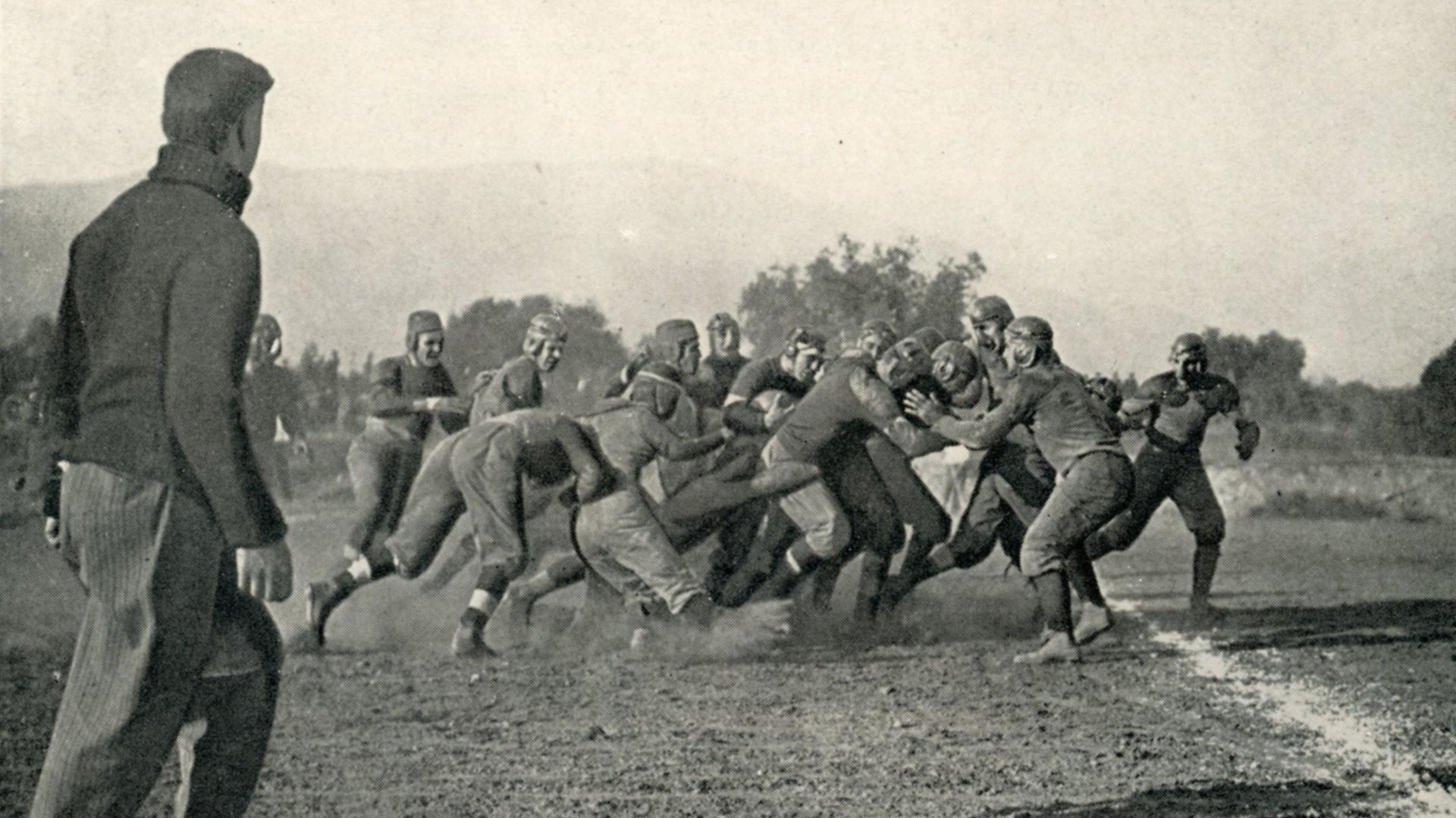 File:Pomona College football team, 1911.jpg