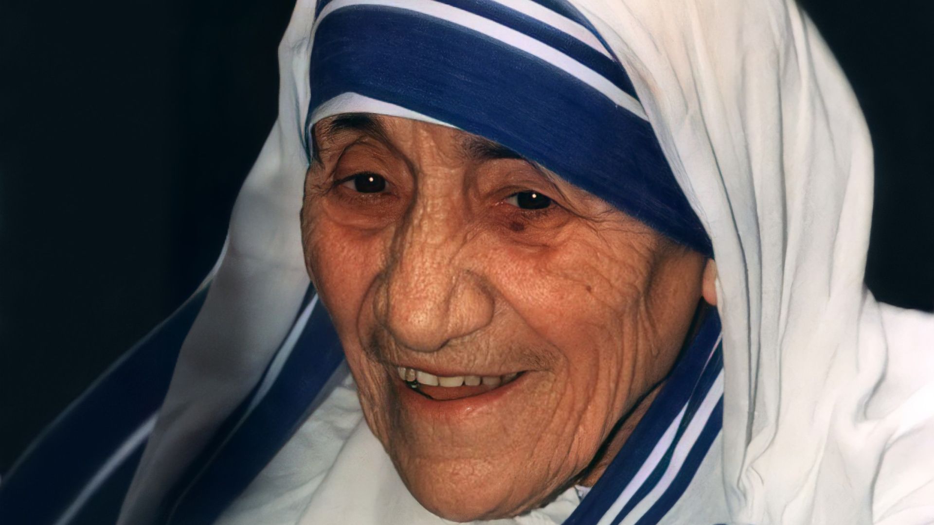 File:Mother Teresa 1.jpg