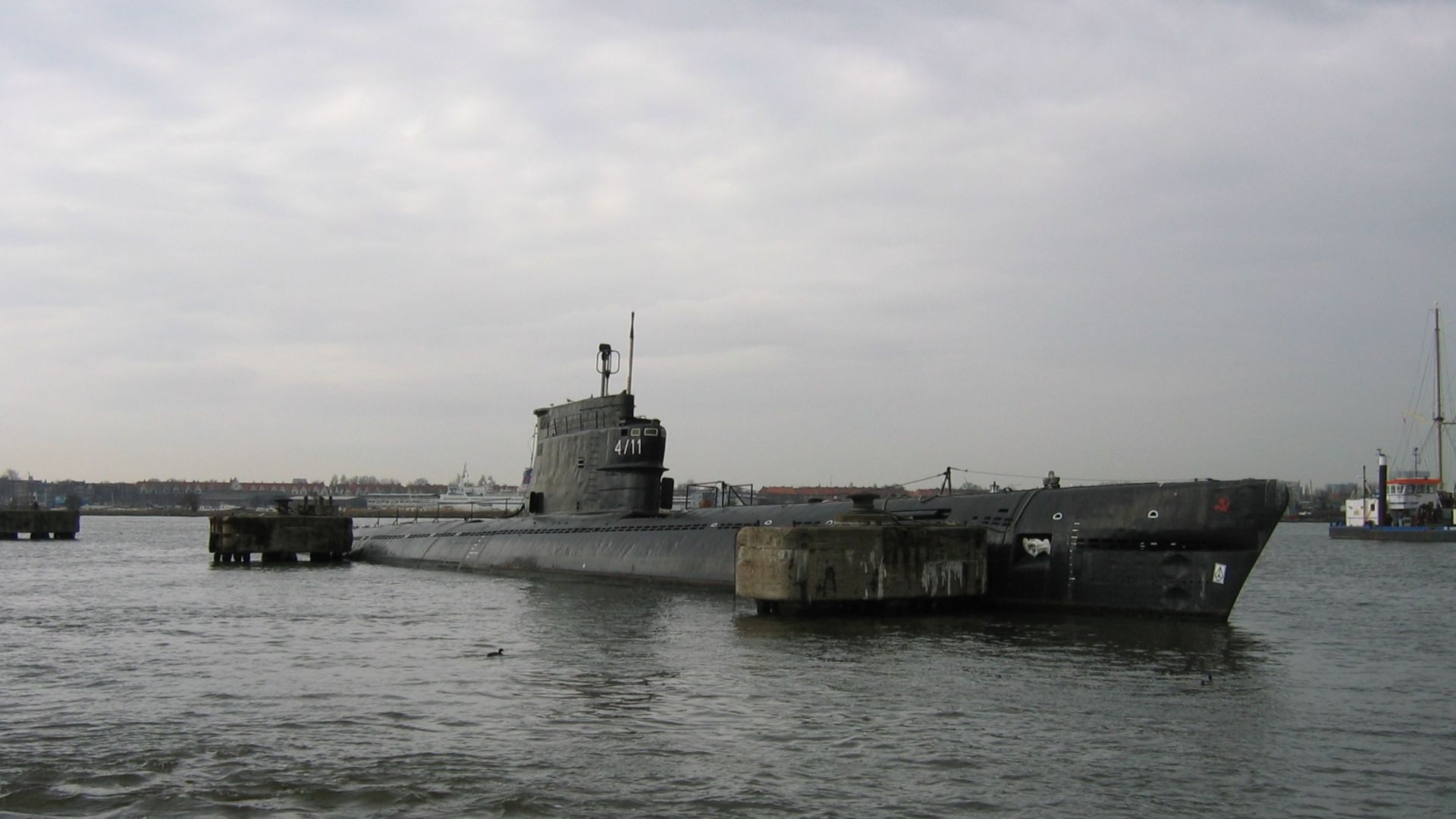 File:Soviet submarine Amsterdam.jpg