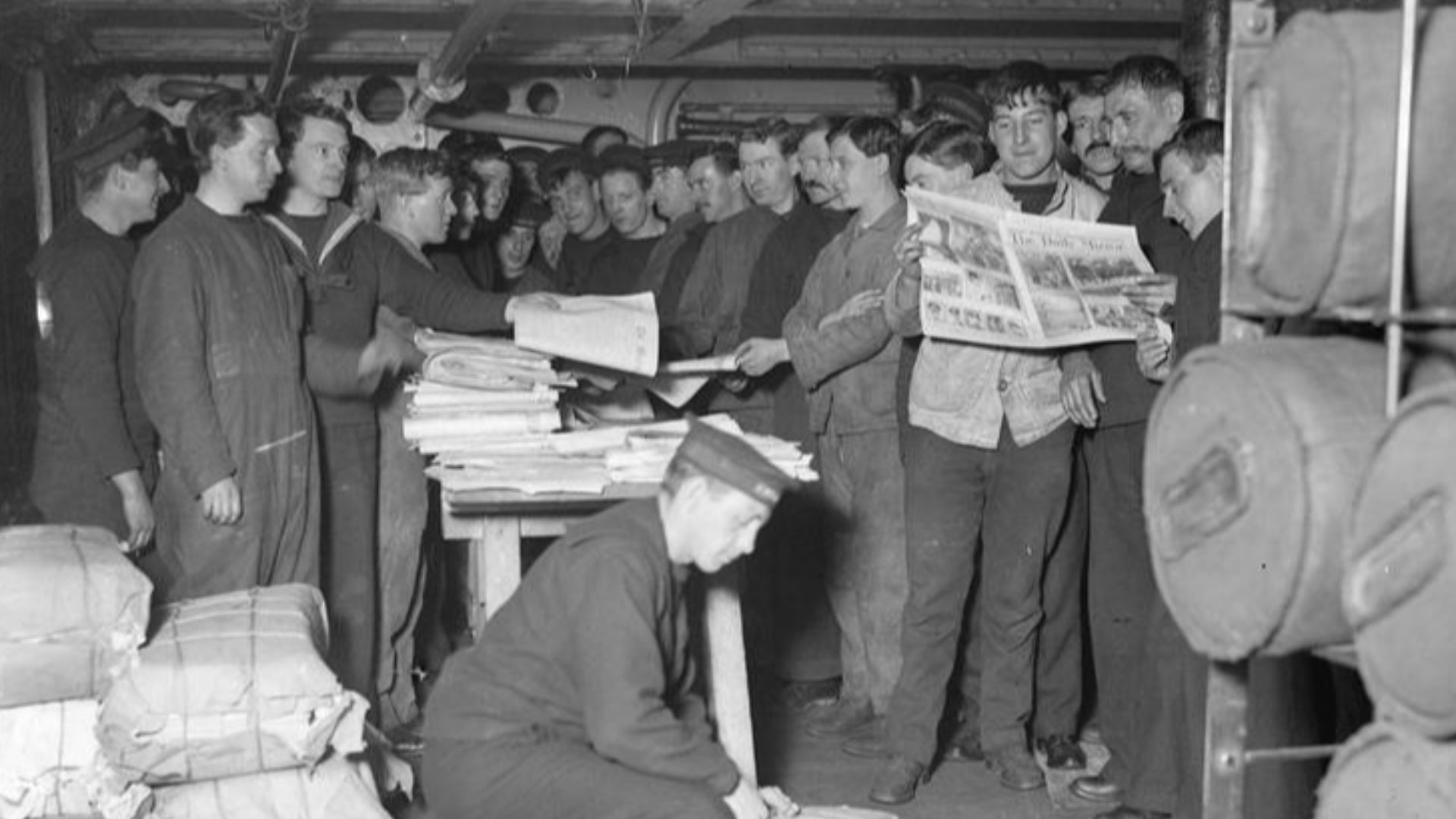 File:The Royal Navy during the First World War Q18103.jpg