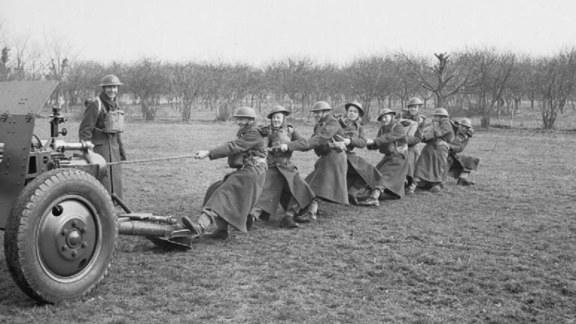 File:Sport and Leisure during the Second World War H7497.jpg