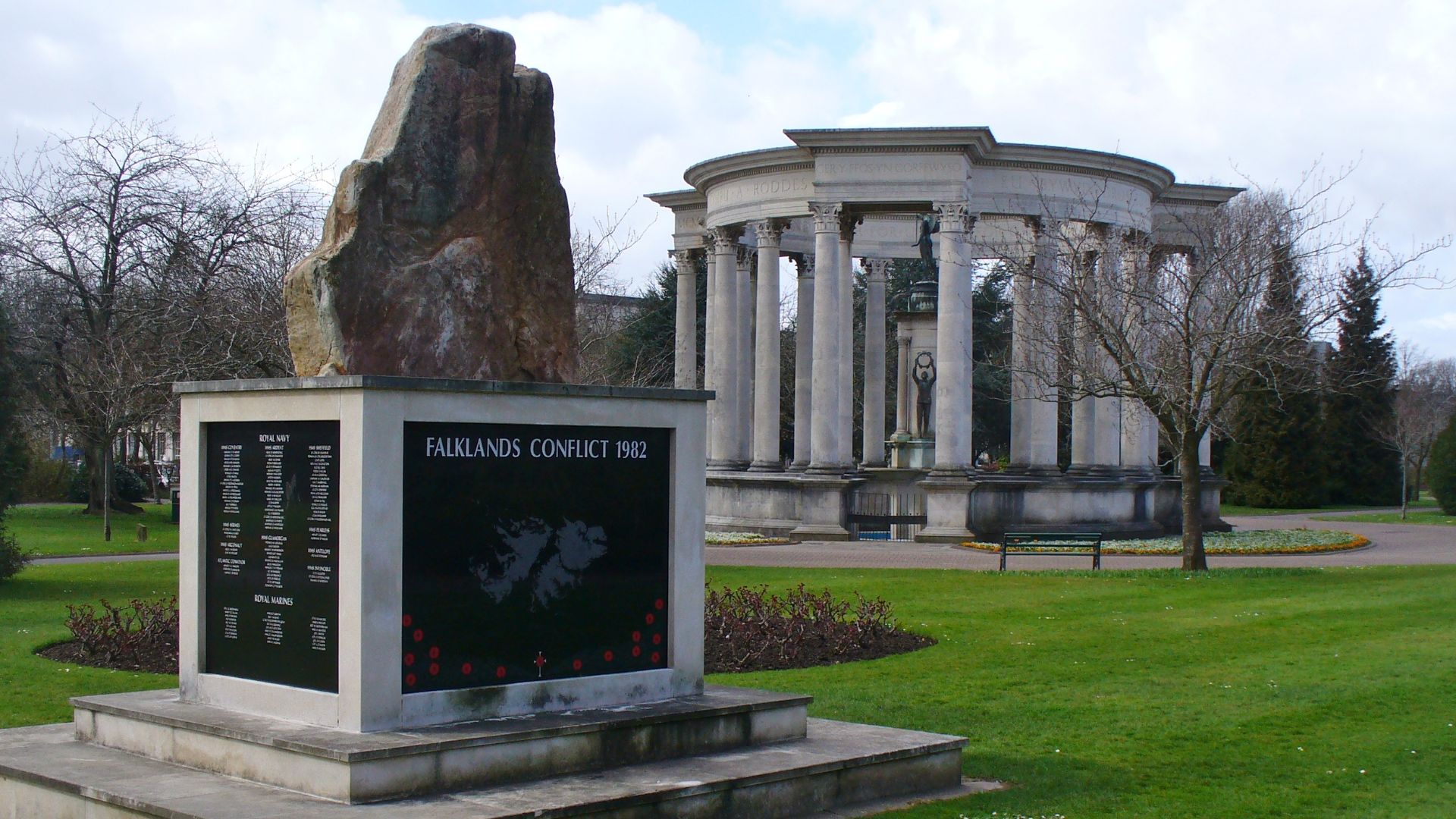 File:Cardiff - Falklands Conflict 1982 - geograph.org.uk - 5253136.jpg