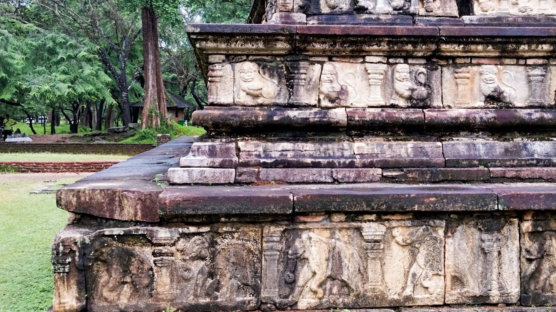 File:20160124 Sri Lanka 3734 Polonnaruwa sRGB (25770857885).jpg