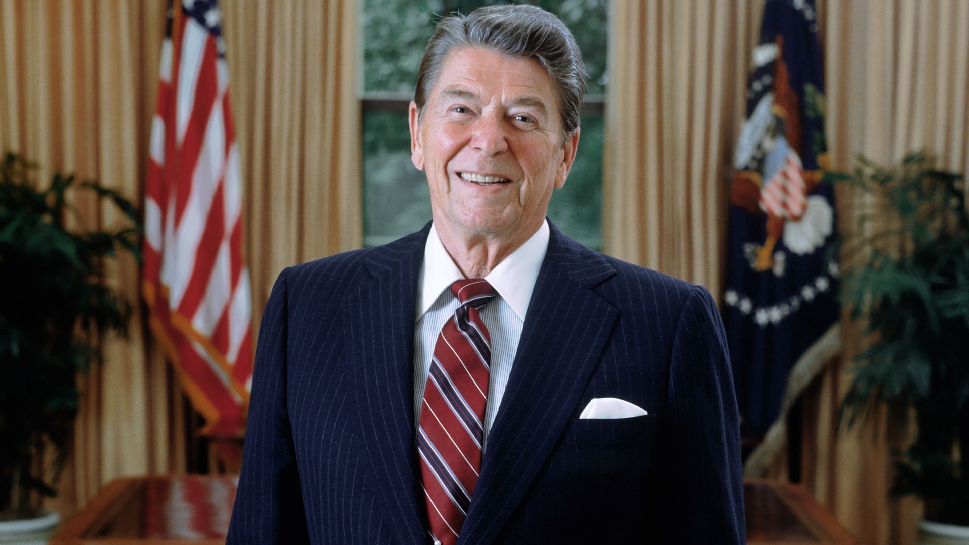 File:Ronald Reagan 1985 presidential portrait.jpg