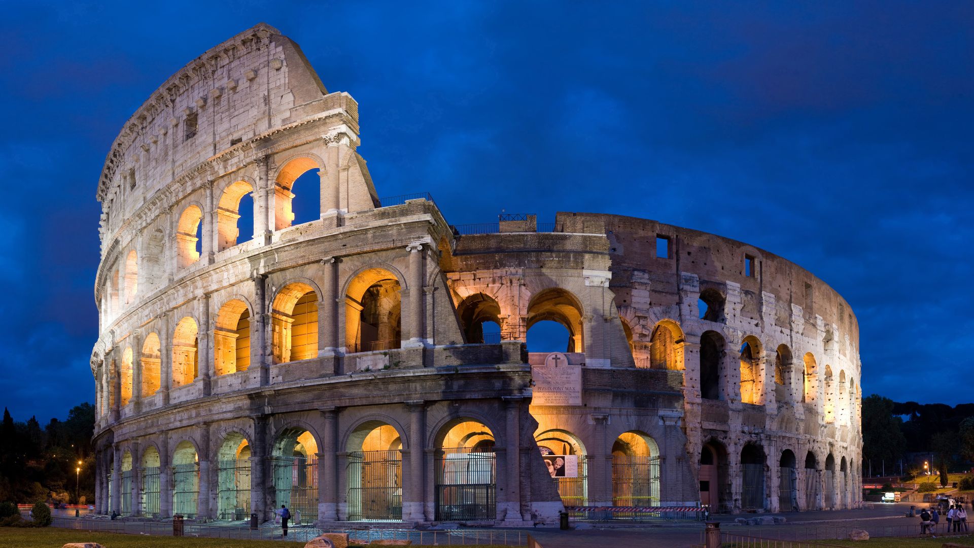 File:Colosseum in Rome-April 2007-1- copie 2B.jpg