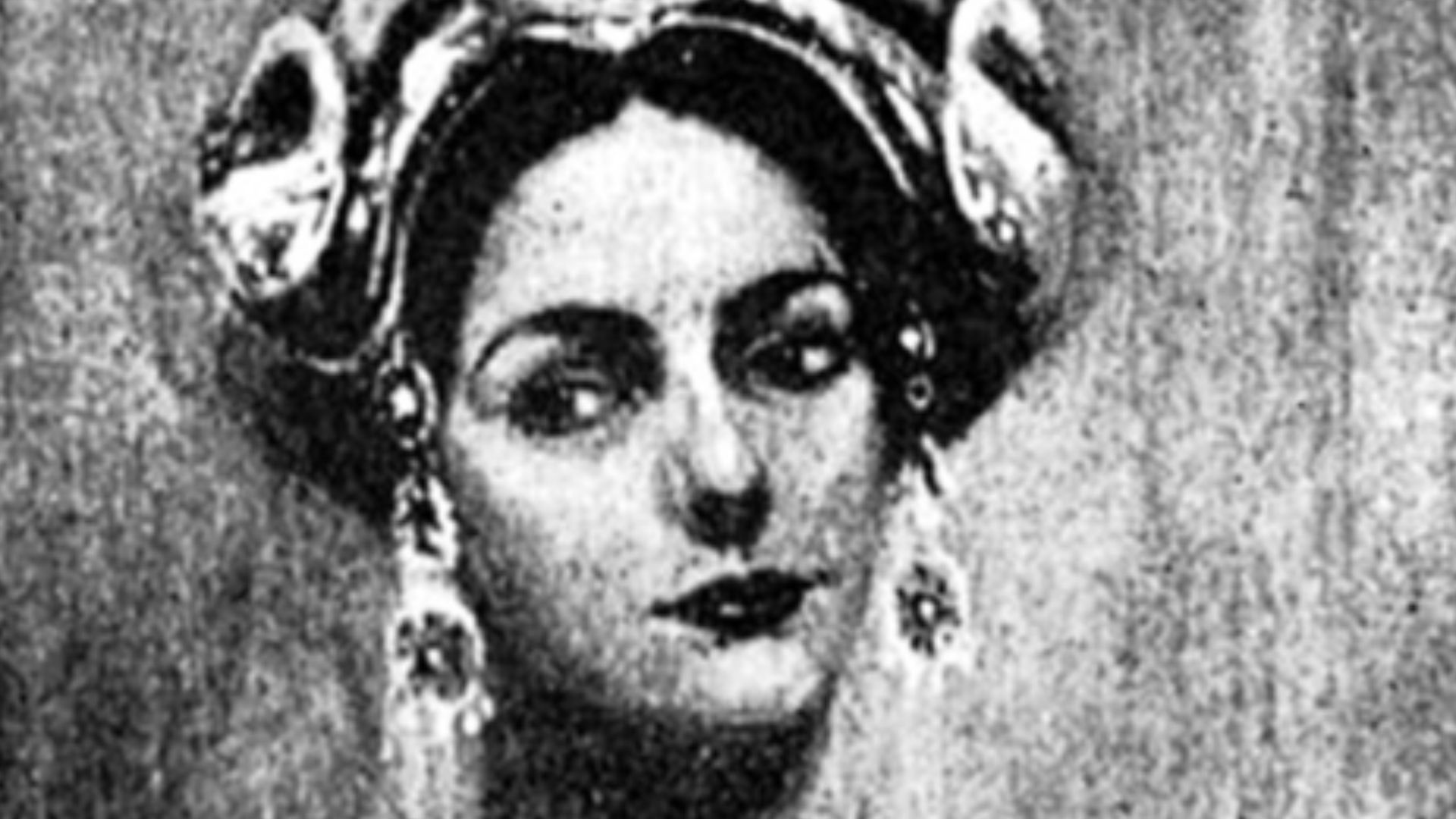 File:Mata Hari par Paul-Franz Namur 1909.jpg