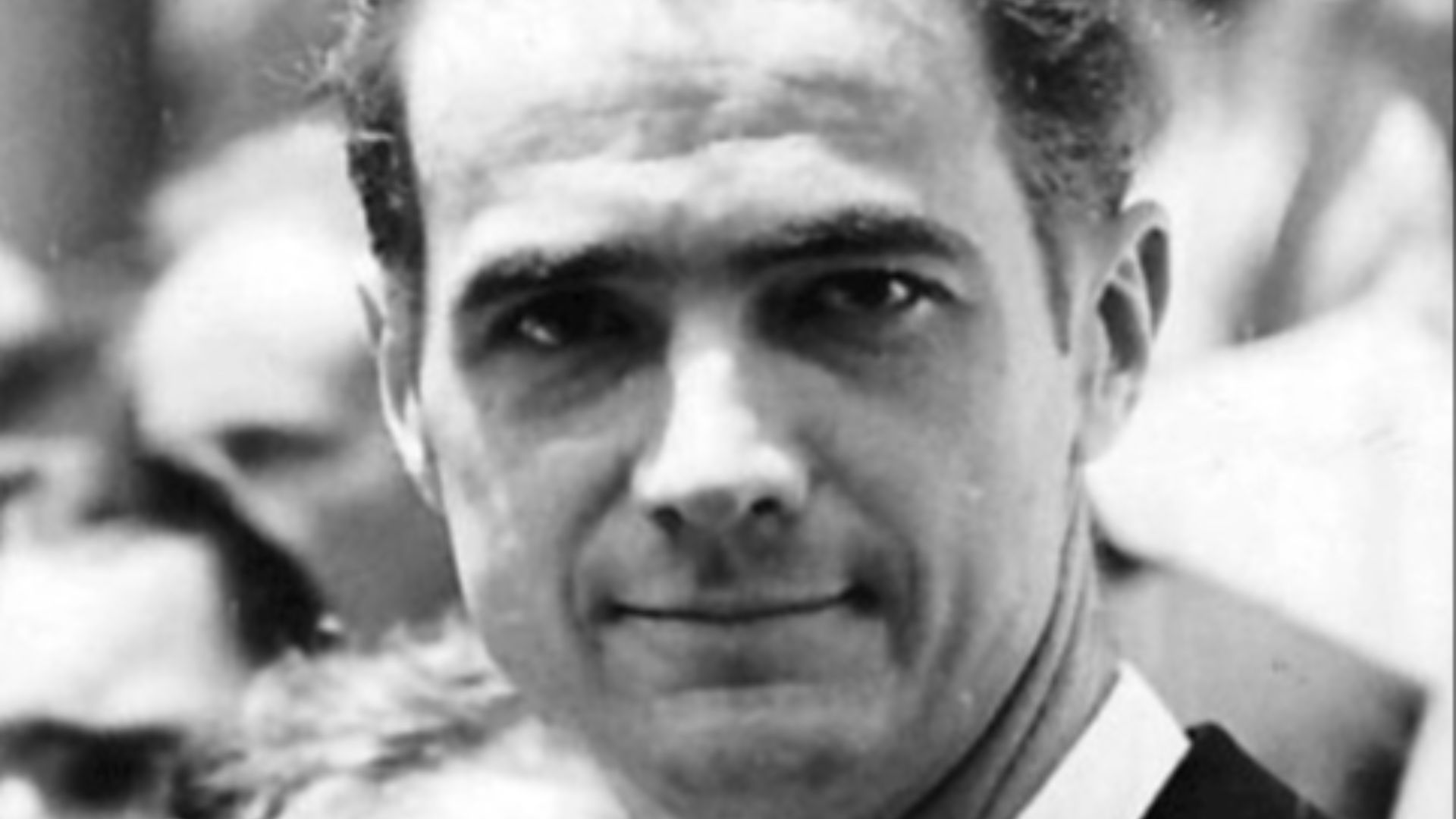 File:Howard Hughes 1938.jpg