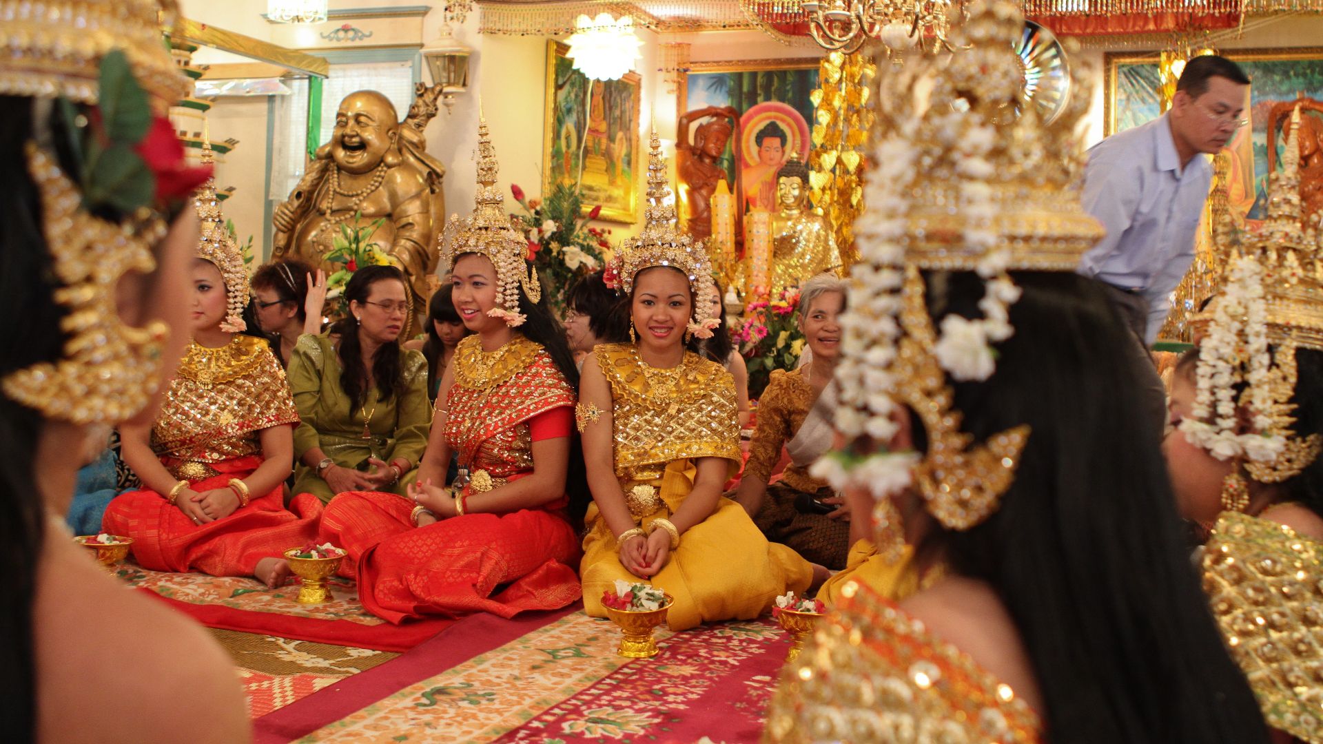 File:Khmer New Year GA2010-128.jpg