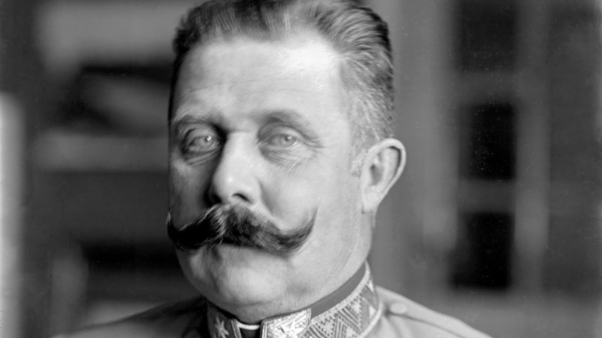 File:Ferdinand Schmutzer - Franz Ferdinand von Österreich-Este, um 1914.jpg