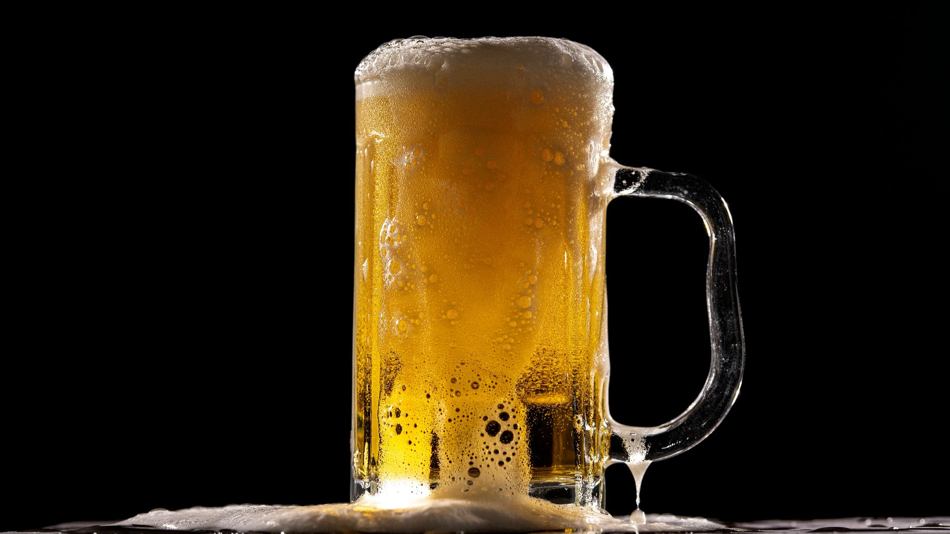 clear glass beer mug with beer