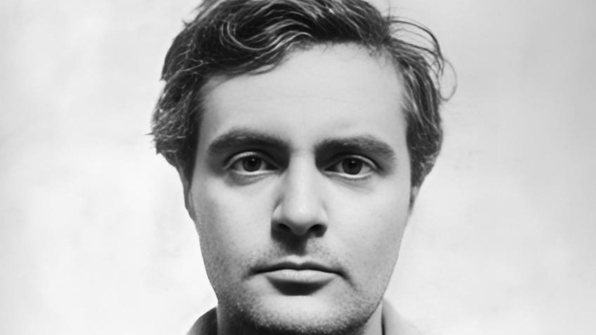 File:Amedeo Modigliani 1918 restored.jpg