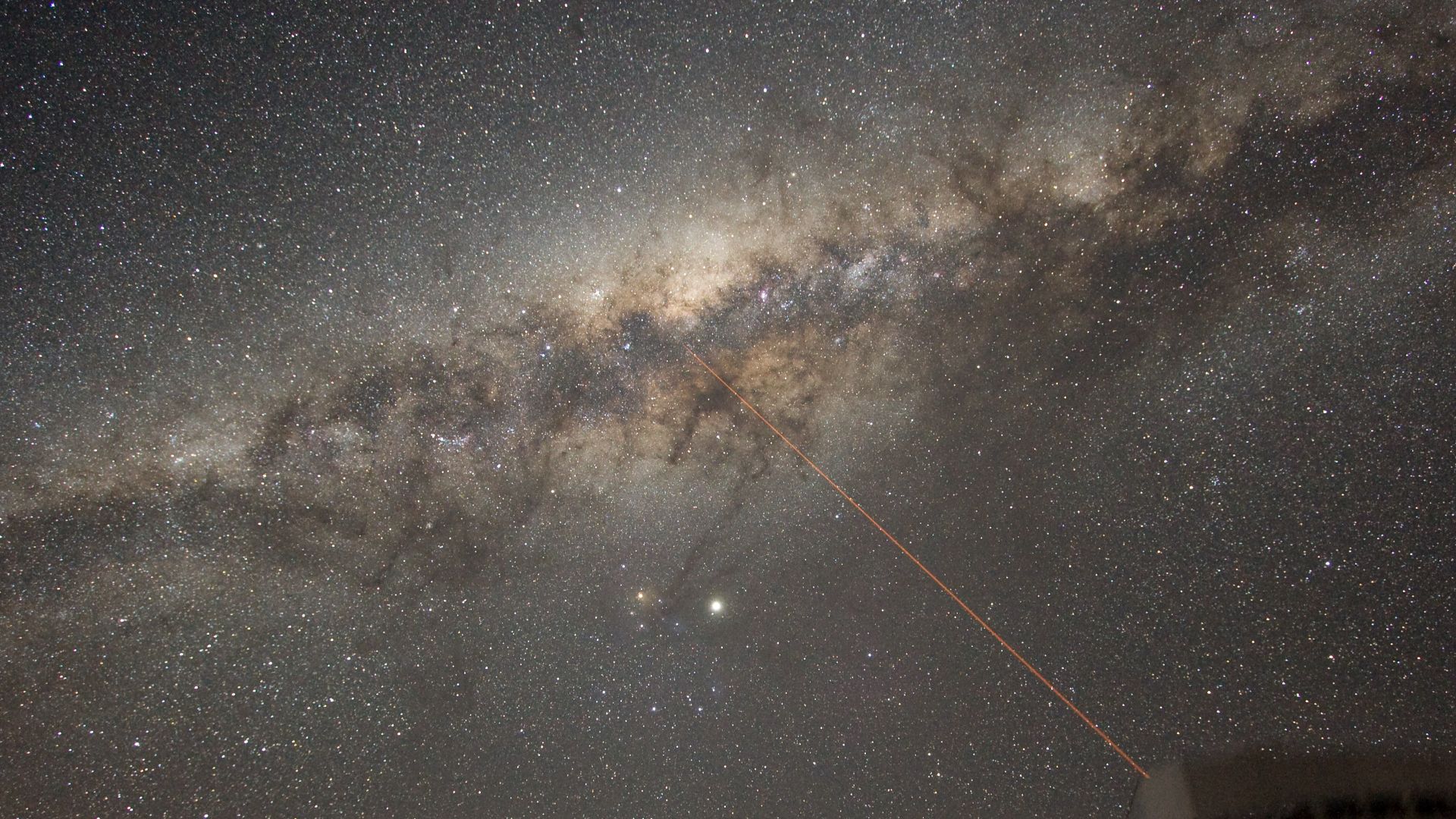 File:ESO-VLT-Laser-phot-33a-07.jpg