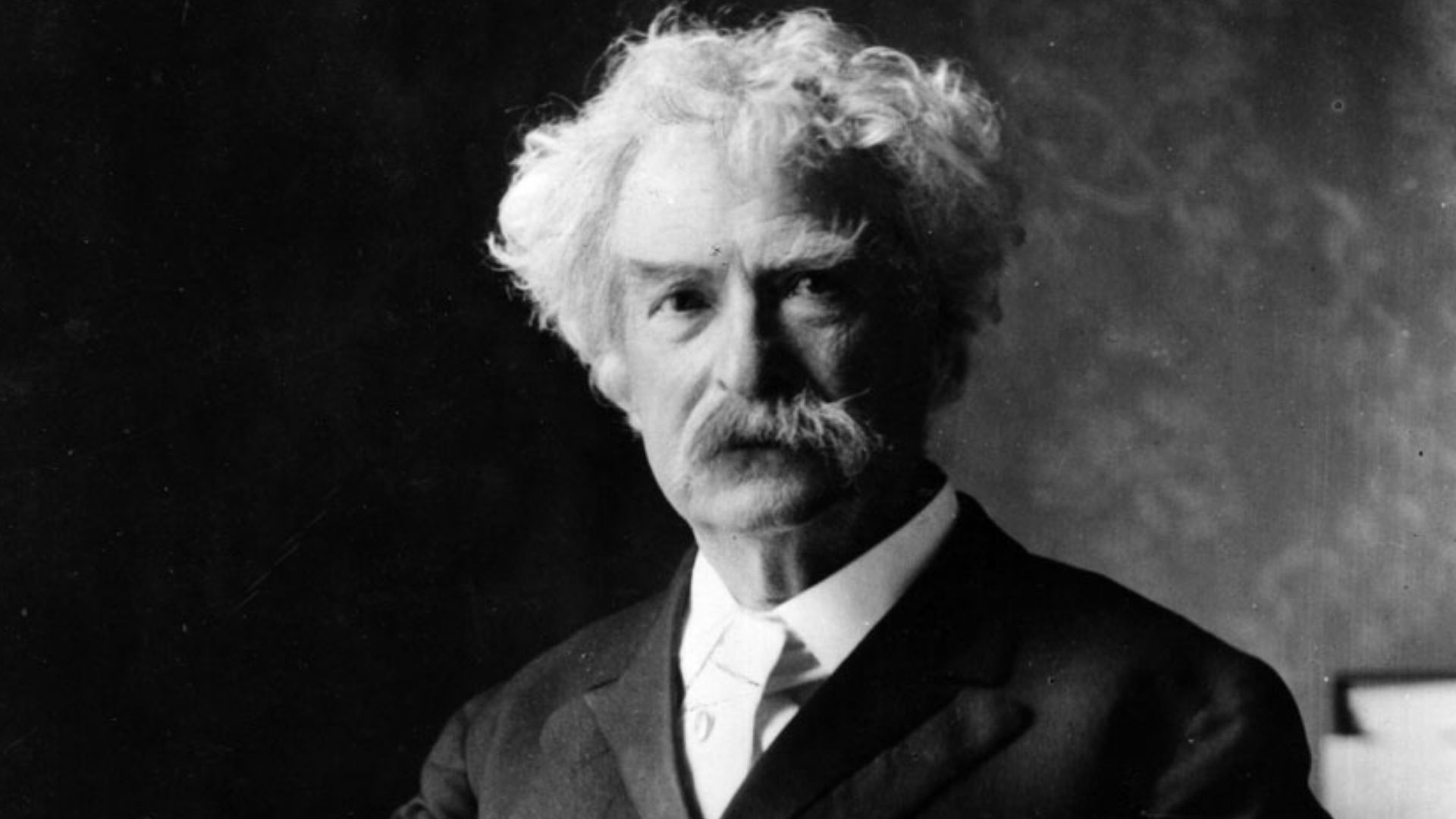 File:Mark Twain by Ernest H Mills, c1895.jpg