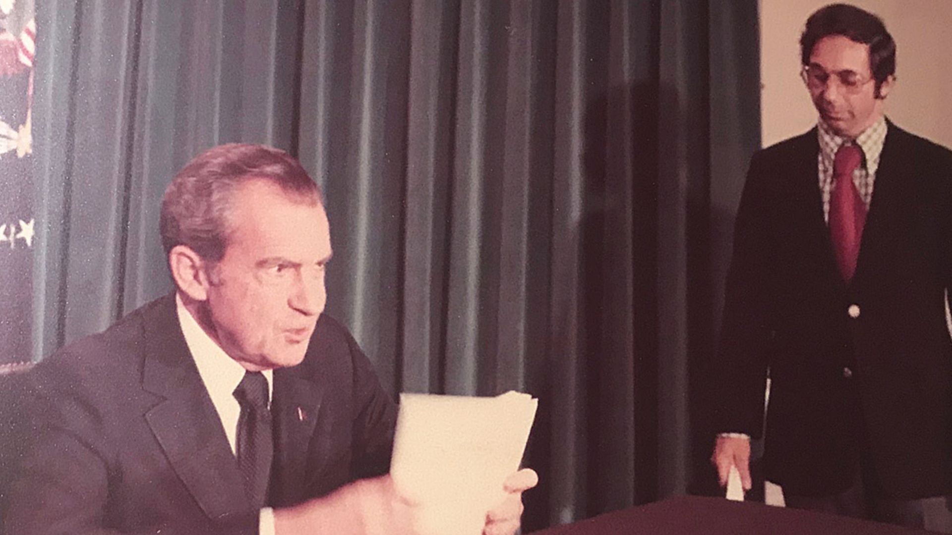 File:Nixon Resignation Speech 1974 with Alvin Snyder.jpg