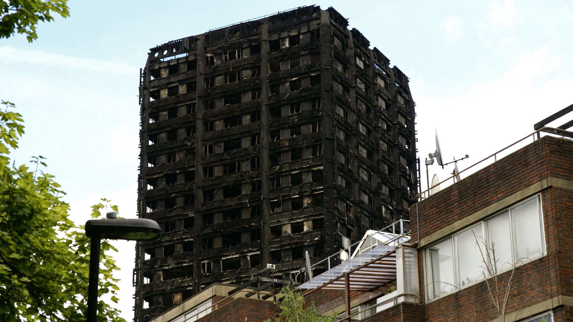 File:Grenfell Tower (34552739503).jpg