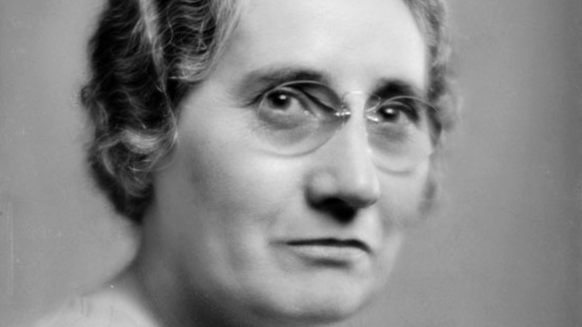 File:Miss Agnes McPhail, M.P 1934.jpg