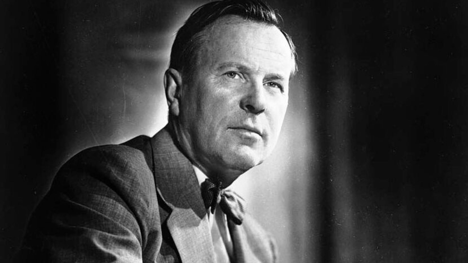 File:Lester B. Pearson portrait (F1257 s1057 it3954).jpg